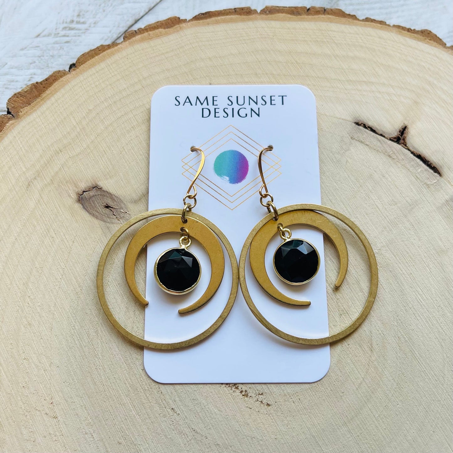 Crescent Moon Earrings Gold, Chalcedony Earrings, Celestial Jewelry Witchy Gifts for Women, Unique Gifts for Sisters, Goth Gifts, Boho Chic