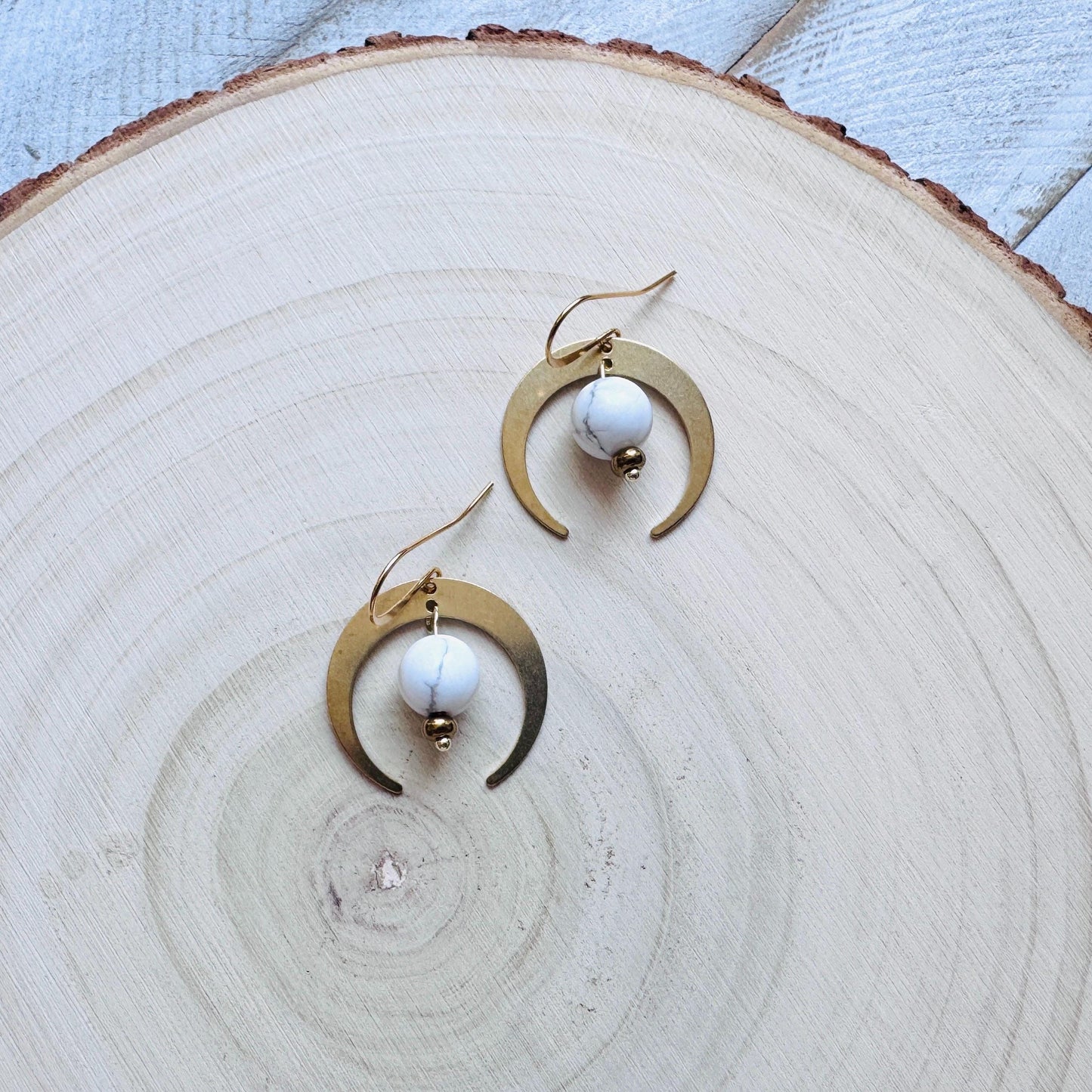 Howlite Earrings, Witchy Earrings, Celestial Earrings Gold, Beachy Jewelry, Moon Earrings Dangle, Friend Gifts for Birthday, Teacher Gift