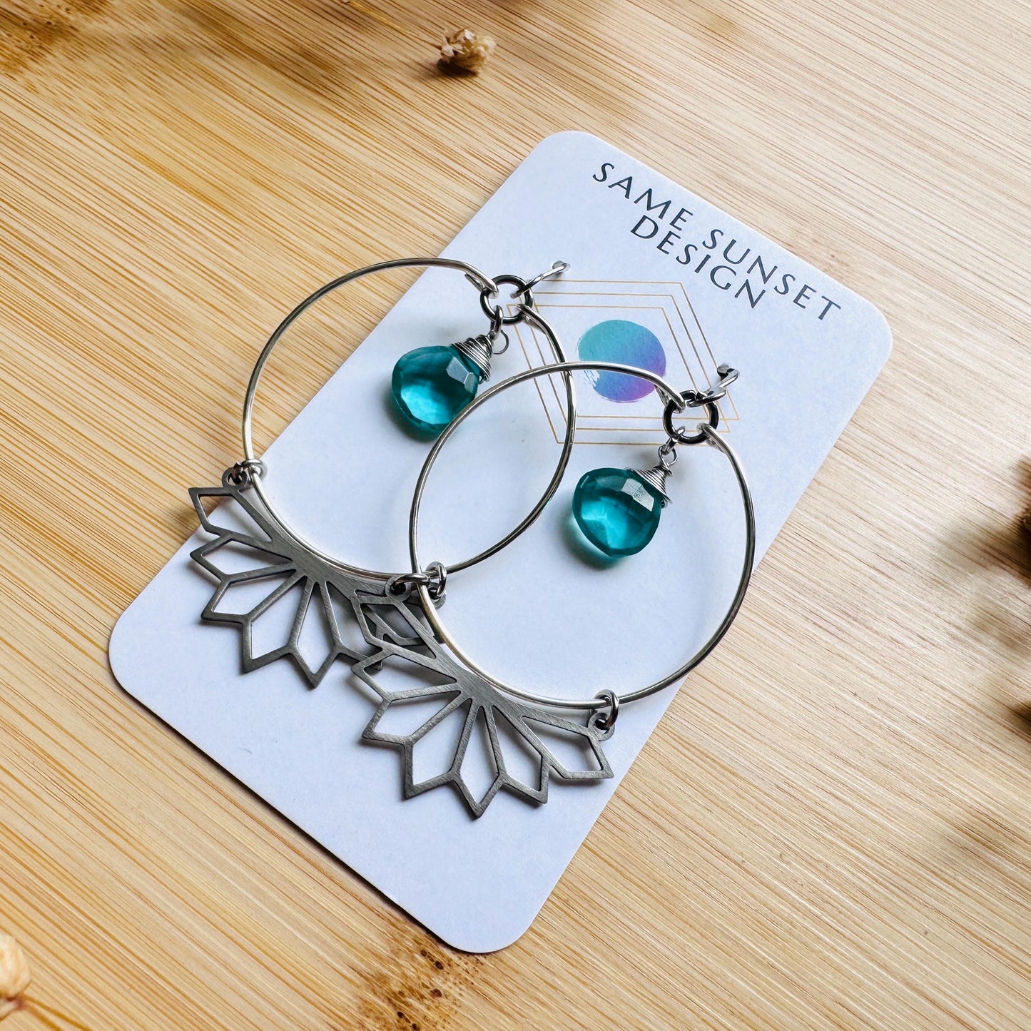 Apatite Earrings, Silver Hoop Earrings, Green Earrings, Natural Gemstone Jewelry, Wedding Jewelry, Boho Chic, Mothers Day Gift Ideas