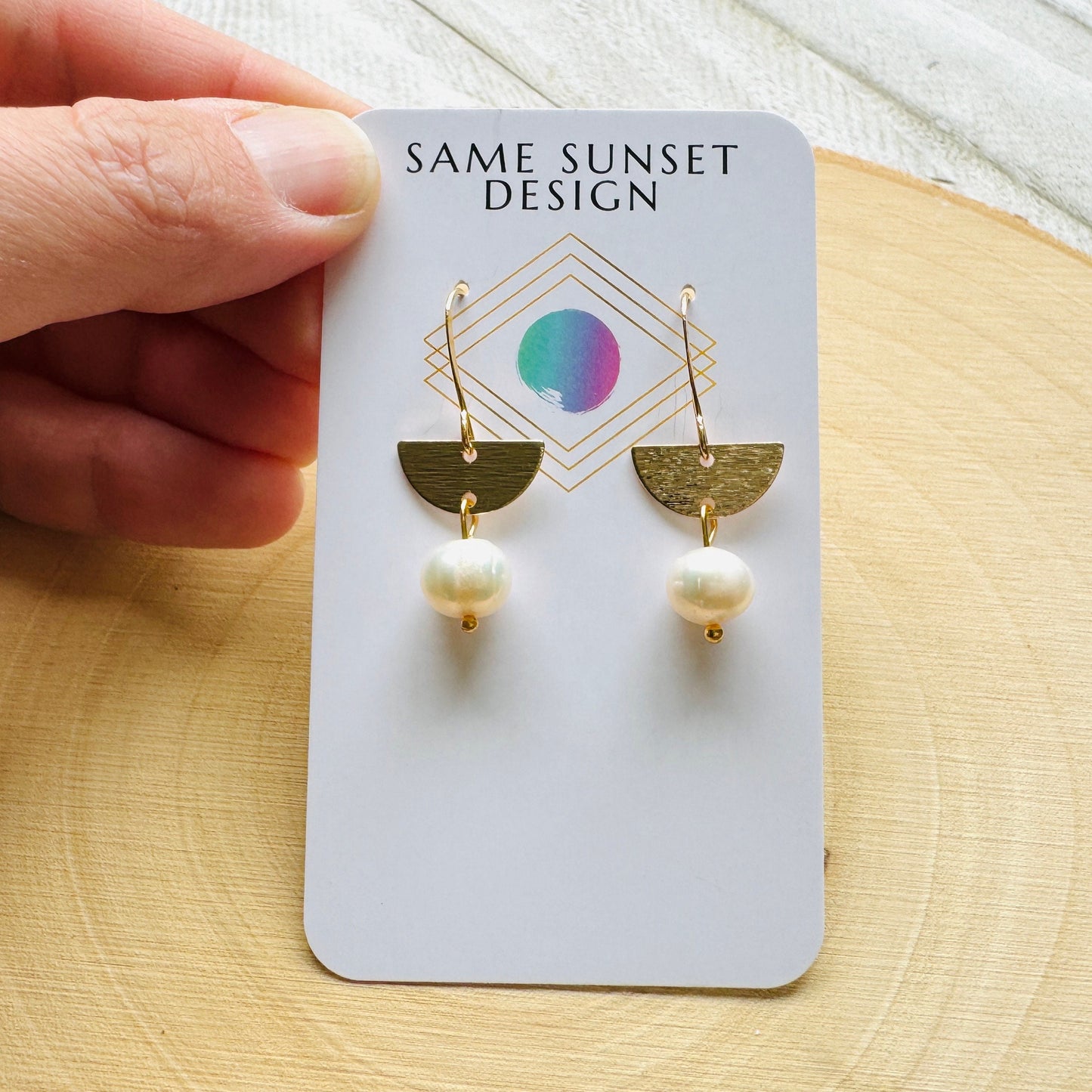 Freshwater Pearl Earrings
