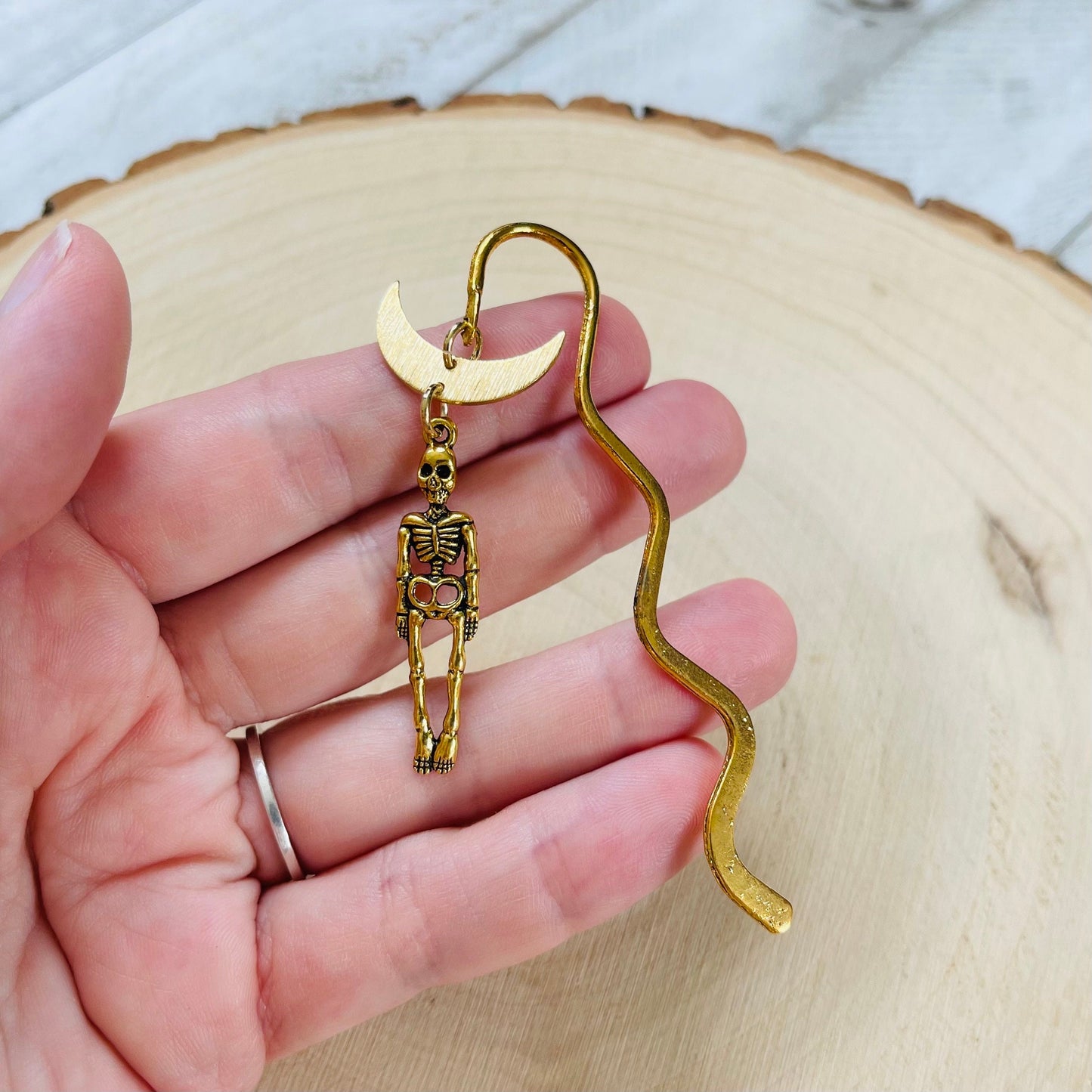 Skeleton Bookmark