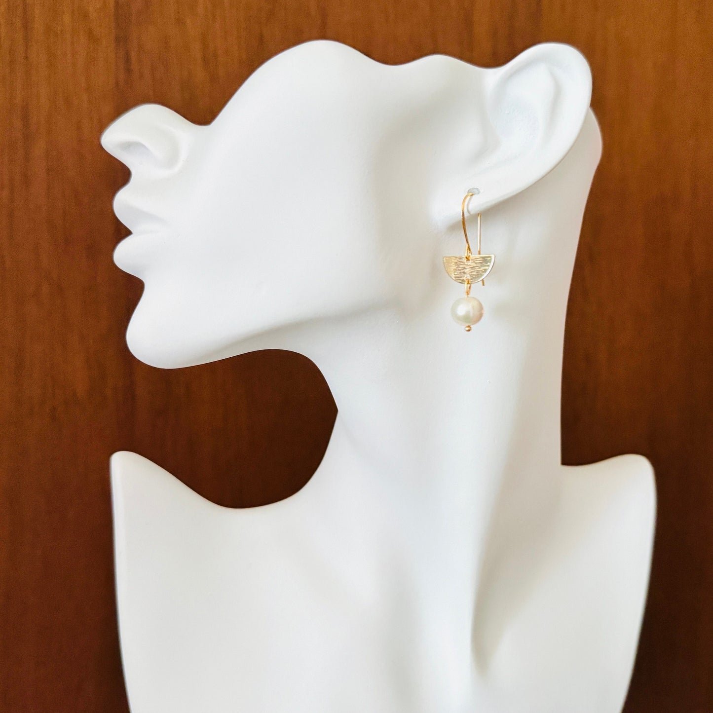 Freshwater Pearl Earrings