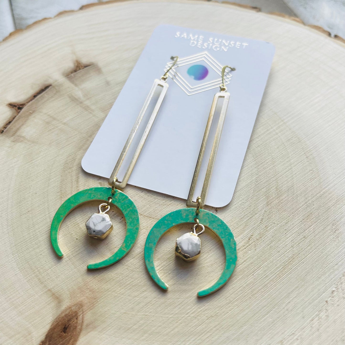 Howlite Earrings, Witchy Earrings, Boho Hippie Jewelry, Celestial Jewelry Witchy, Crescent Moon Earrings Gold, Unique Graduation Gifts