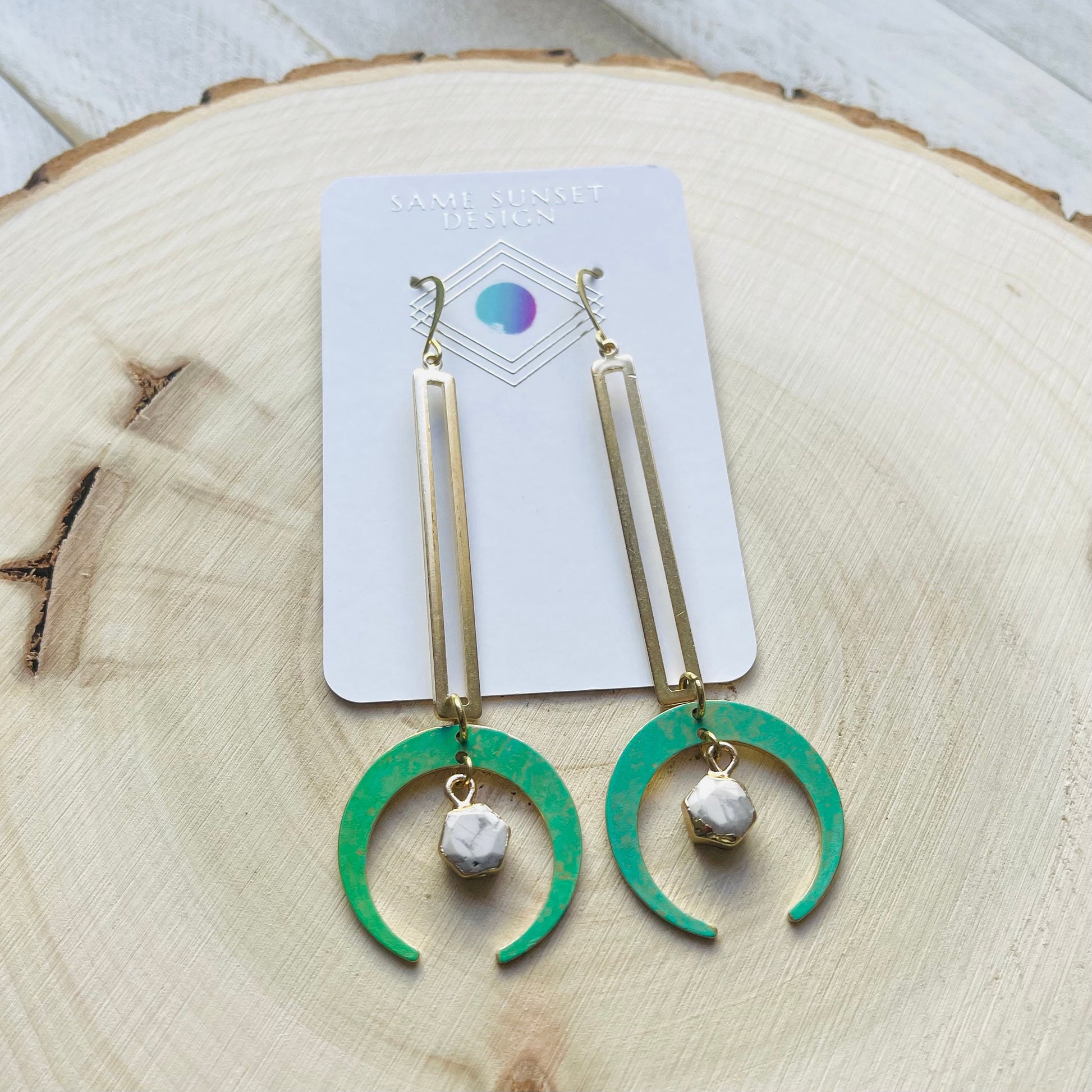 Howlite Earrings, Witchy Earrings, Boho Hippie Jewelry, Celestial Jewelry Witchy, Crescent Moon Earrings Gold, Unique Graduation Gifts