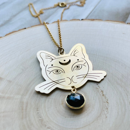 Cat Necklace, Chalcedony Necklace, Moon Jewelry, Witchy Gifts for Women, Celestial Jewelry Witchy, Trendy Jewelry 2023, Goth Necklace