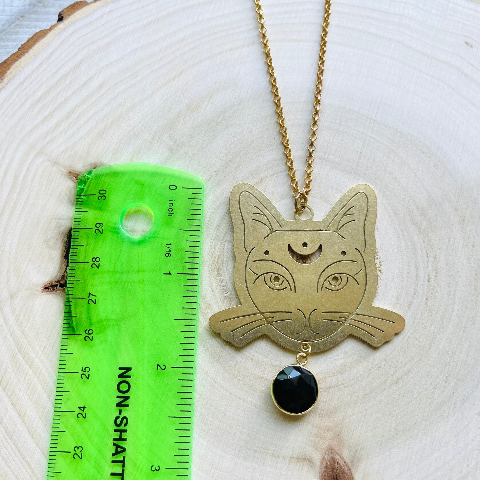 Cat Necklace, Chalcedony Necklace, Moon Jewelry, Witchy Gifts for Women, Celestial Jewelry Witchy, Trendy Jewelry 2023, Goth Necklace