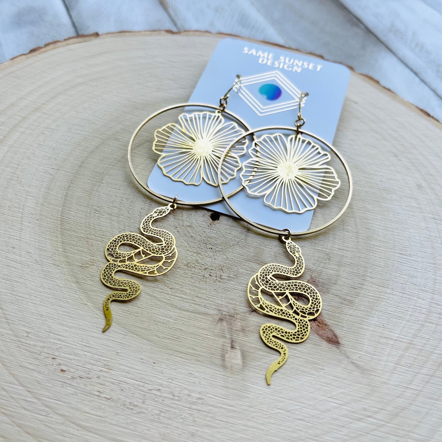 Snake Earrings Dangle, Serpent Jewelry, Flower Earrings for Wedding Day, Trendy Jewelry for Teens, Witchy Earrings, Festival Jewelry, Boho