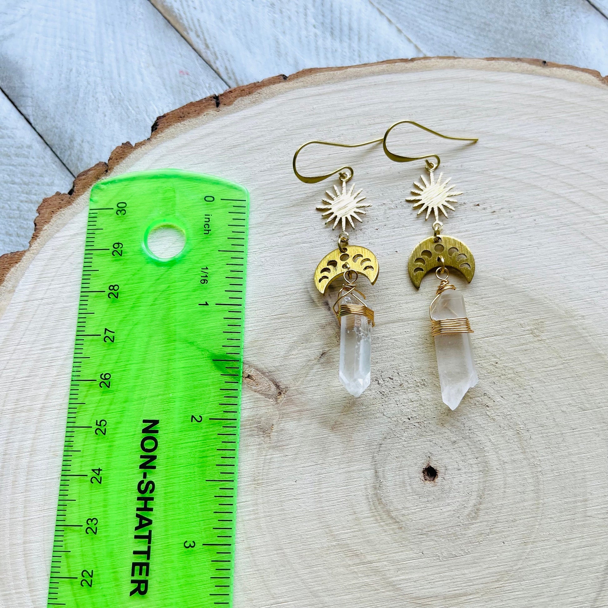 Raw Quartz Earrings, Crystal Earrings, Witchy Earrings Dangle, Birthday Gift for Girlfriend, Best Gifts for Mom, Birthday Gift Ideas