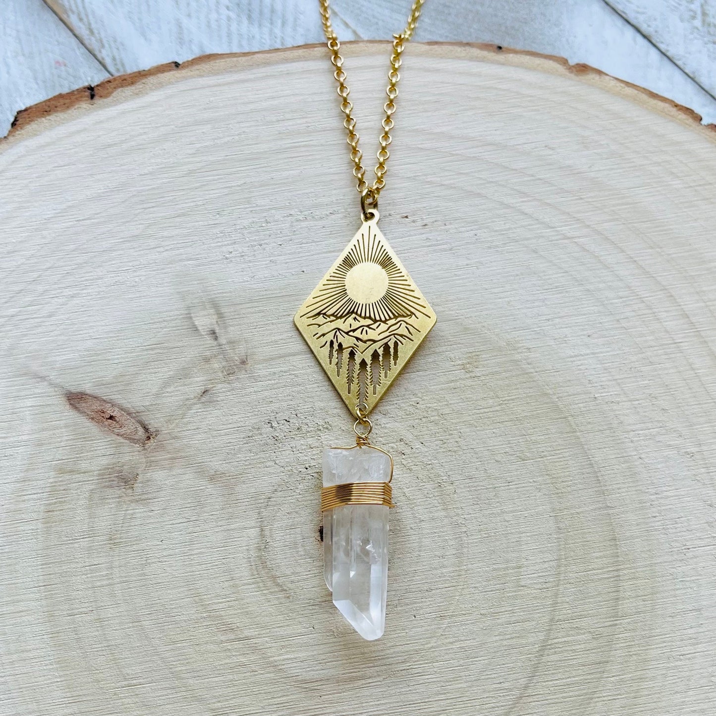 Mountain Necklace, Quartz Necklace Gold, Healing Crystal Gifts, Metaphysical Stones, Boho Necklace, Boho Jewelry Gift for Girlfriend, Nature