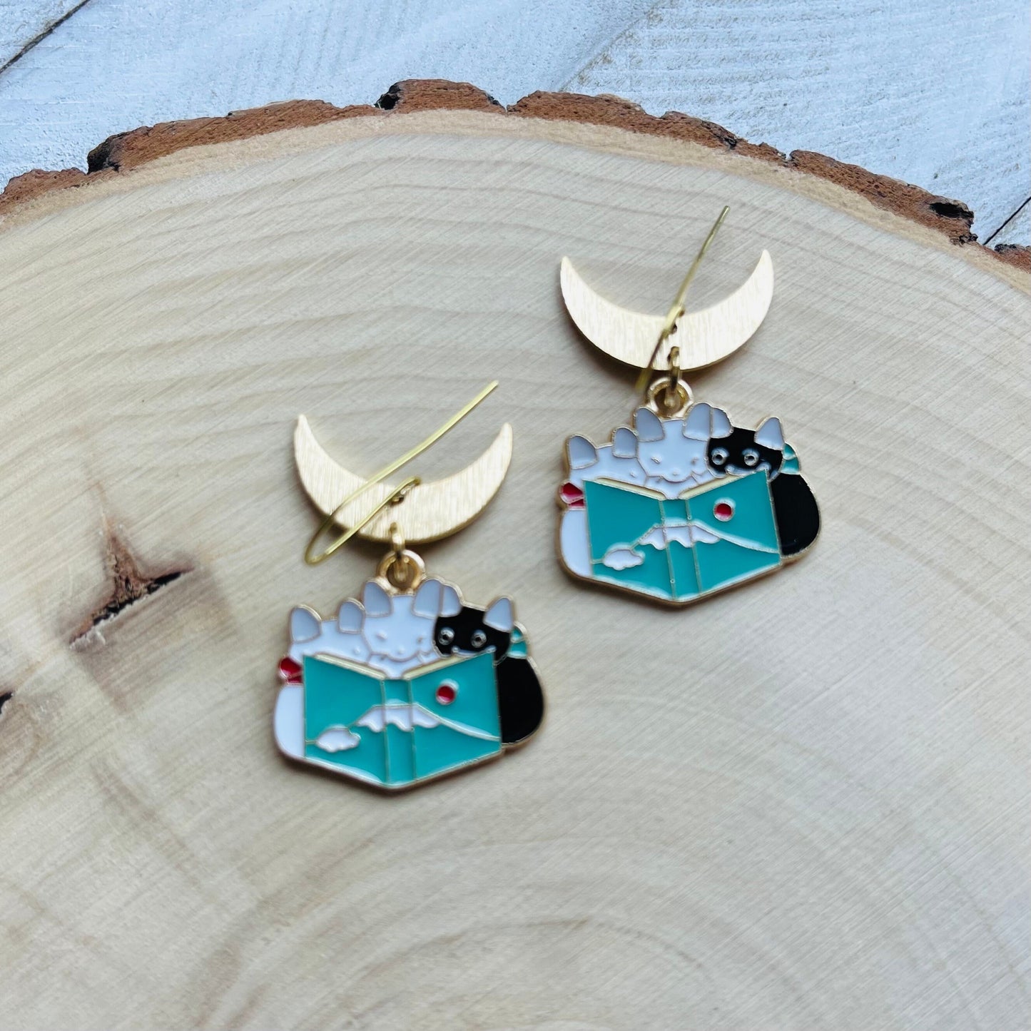 Cat Earrings, Cat Lover Jewelry, Book Earrings Dangle, Cat Gifts for Cat Lovers, Witchy Earrings, Kawaii Jewelry, Unique Gifts for Daughter