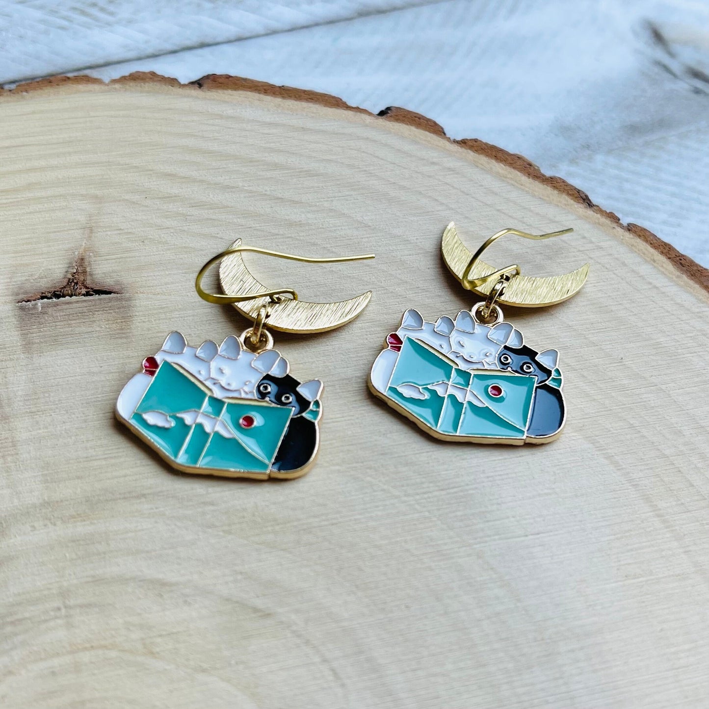 Cat Earrings, Cat Lover Jewelry, Book Earrings Dangle, Cat Gifts for Cat Lovers, Witchy Earrings, Kawaii Jewelry, Unique Gifts for Daughter