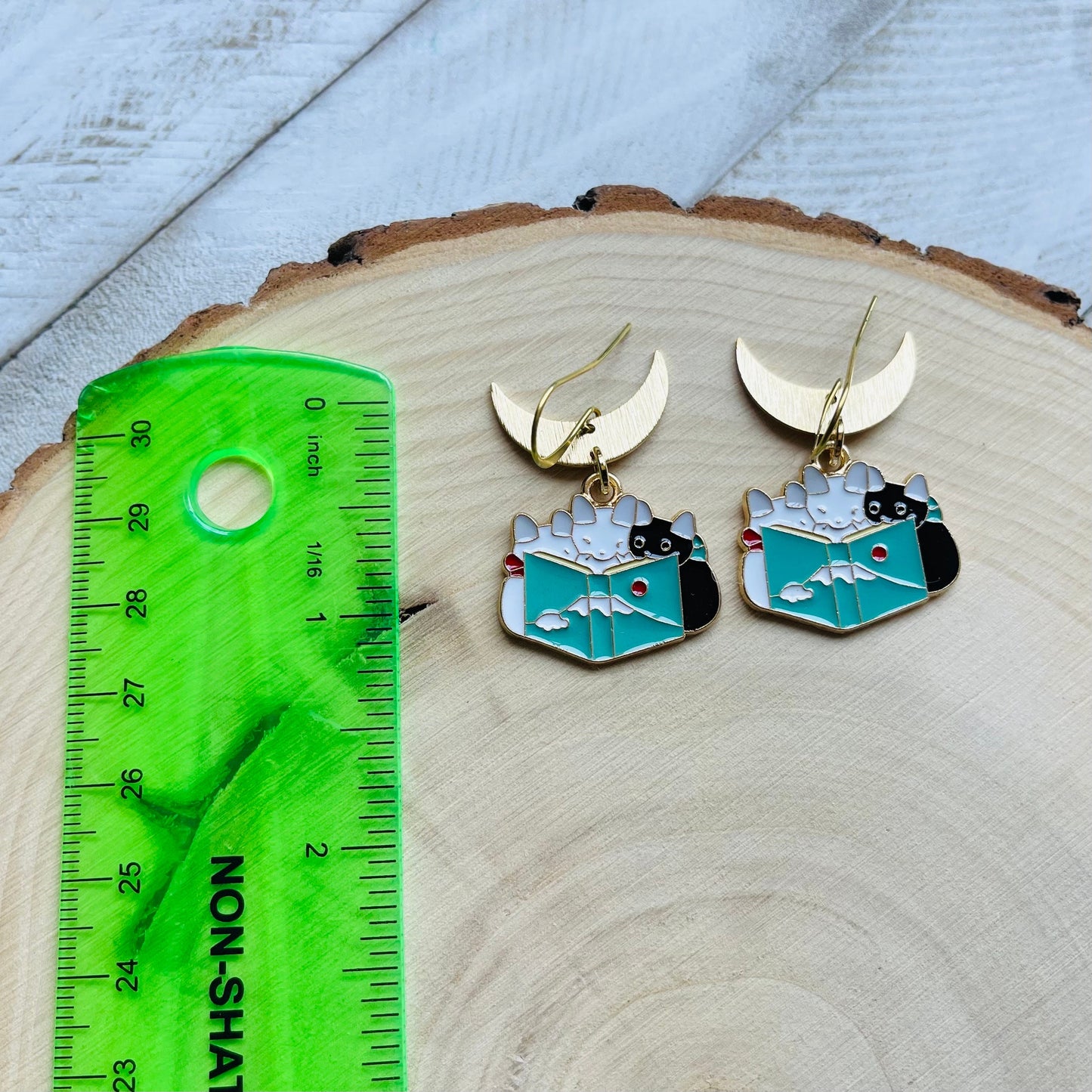 Cat Earrings, Cat Lover Jewelry, Book Earrings Dangle, Cat Gifts for Cat Lovers, Witchy Earrings, Kawaii Jewelry, Unique Gifts for Daughter