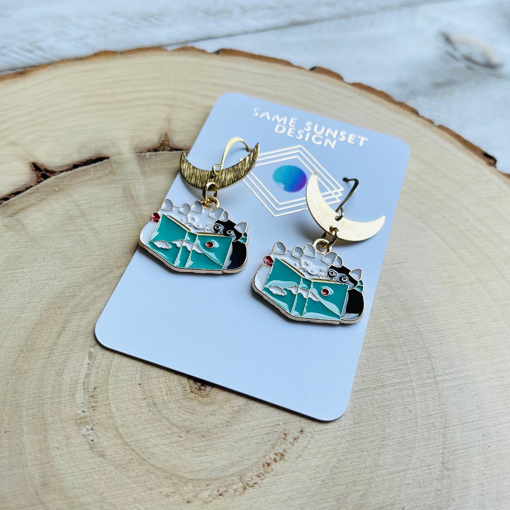 Cat Earrings, Cat Lover Jewelry, Book Earrings Dangle, Cat Gifts for Cat Lovers, Witchy Earrings, Kawaii Jewelry, Unique Gifts for Daughter