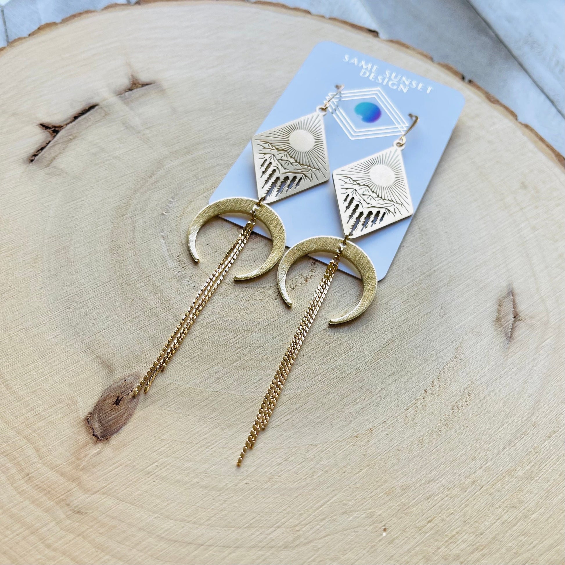 Mountain Earrings Dangle, Nature Lover Gift, Witchy Earrings, Moon Jewelry, Western Earrings, Geometric Earrings Dangle, Teen Girl Jewelry