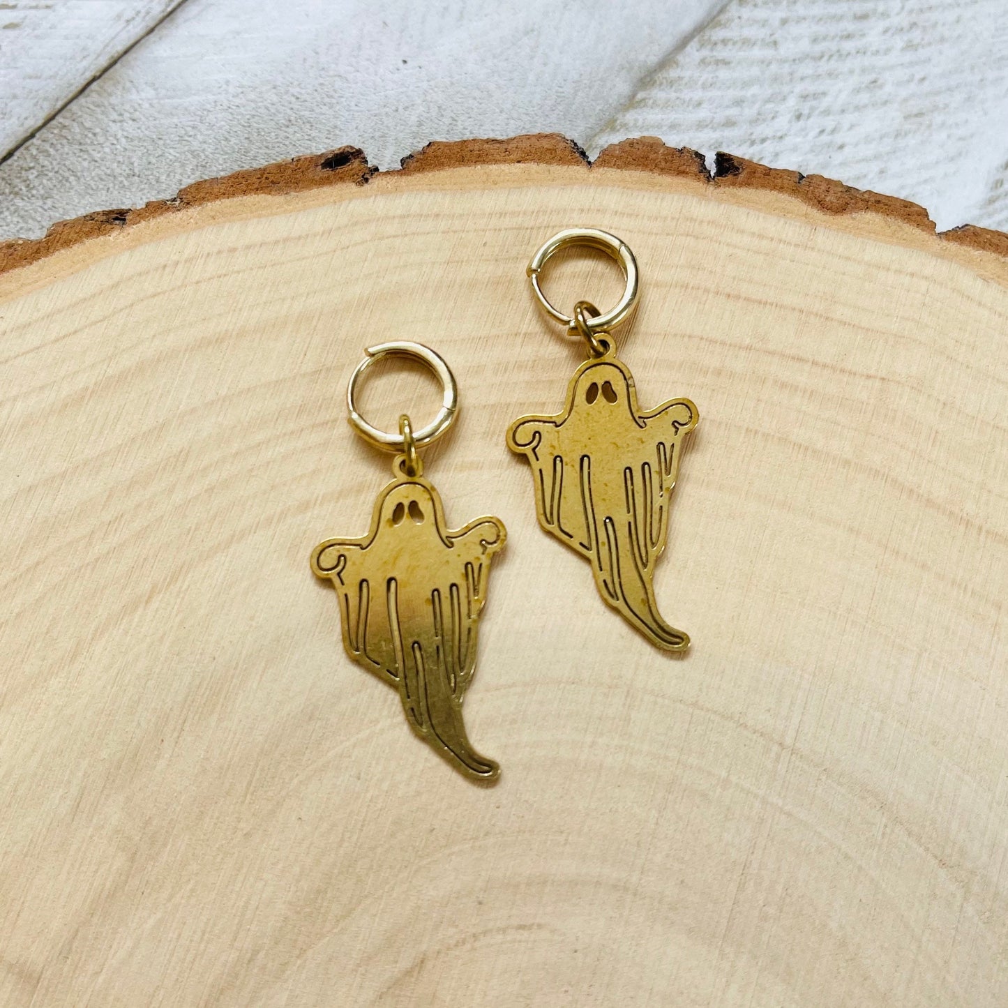 Ghost Earrings, Goth Earrings Dangle, Huggie Earrings Gold, Witchy Gifts, Unique Gifts for Teenage Girls, Halloween Gifts for Her, Goth