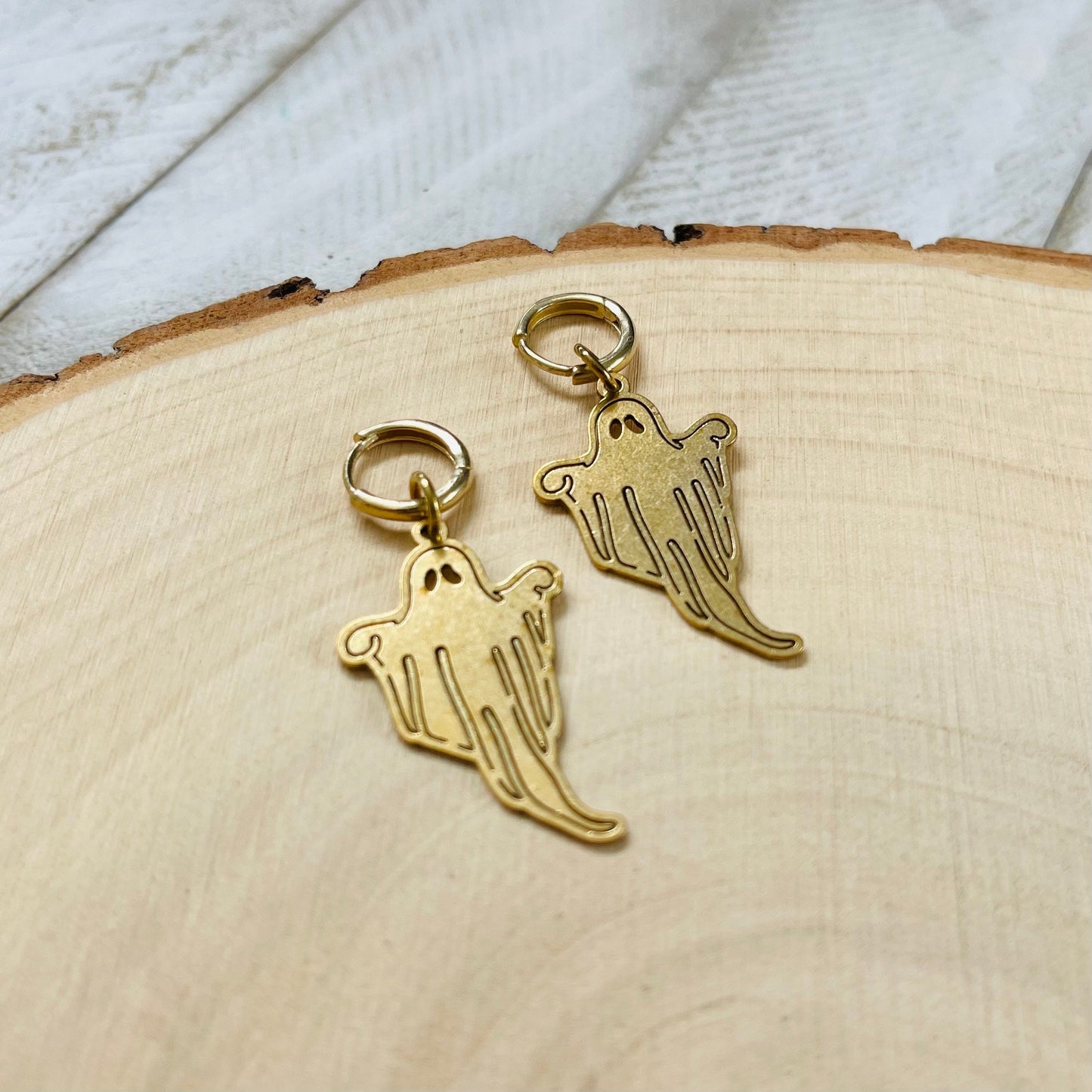 Ghost Earrings, Goth Earrings Dangle, Huggie Earrings Gold, Witchy Gifts, Unique Gifts for Teenage Girls, Halloween Gifts for Her, Goth