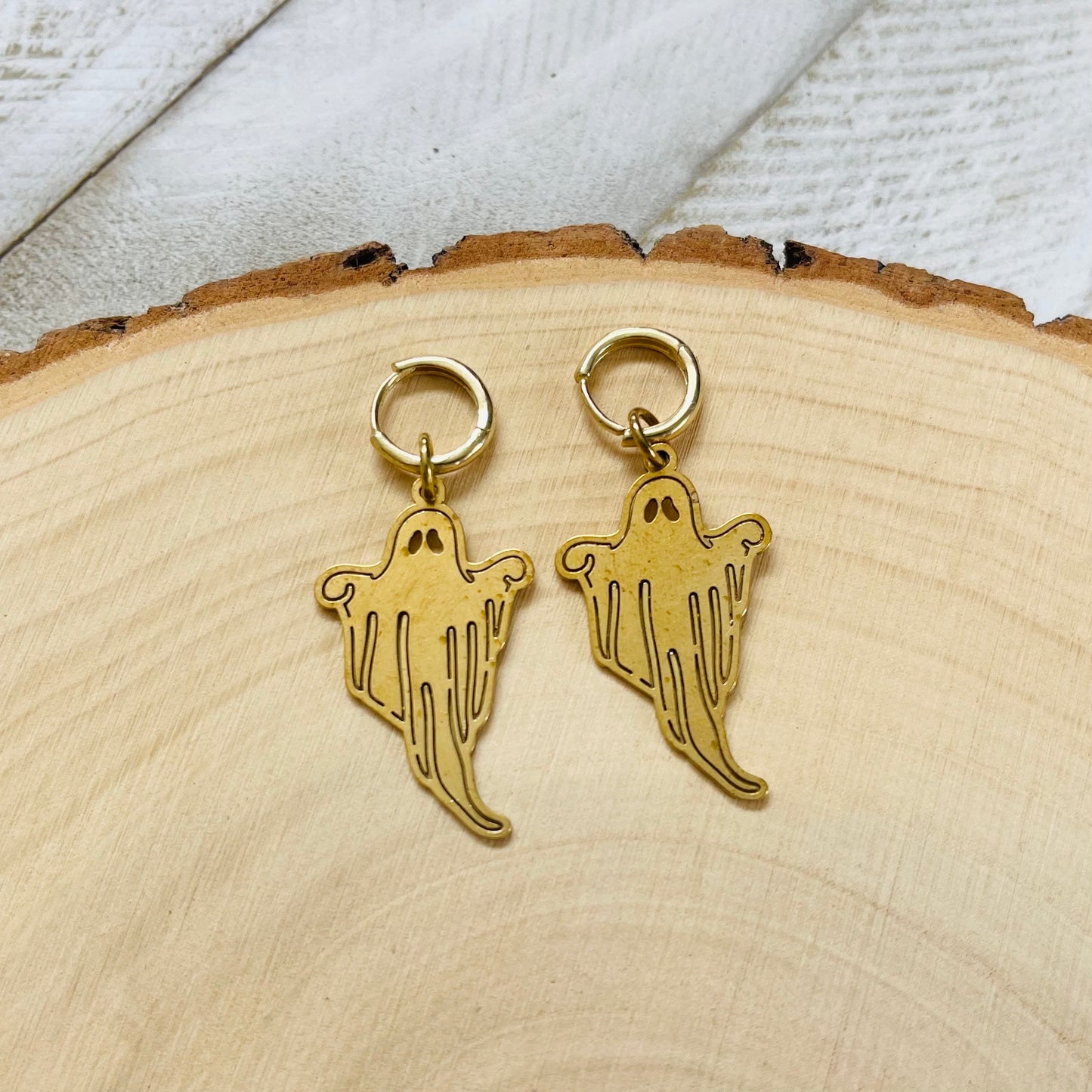Ghost Earrings, Goth Earrings Dangle, Huggie Earrings Gold, Witchy Gifts, Unique Gifts for Teenage Girls, Halloween Gifts for Her, Goth
