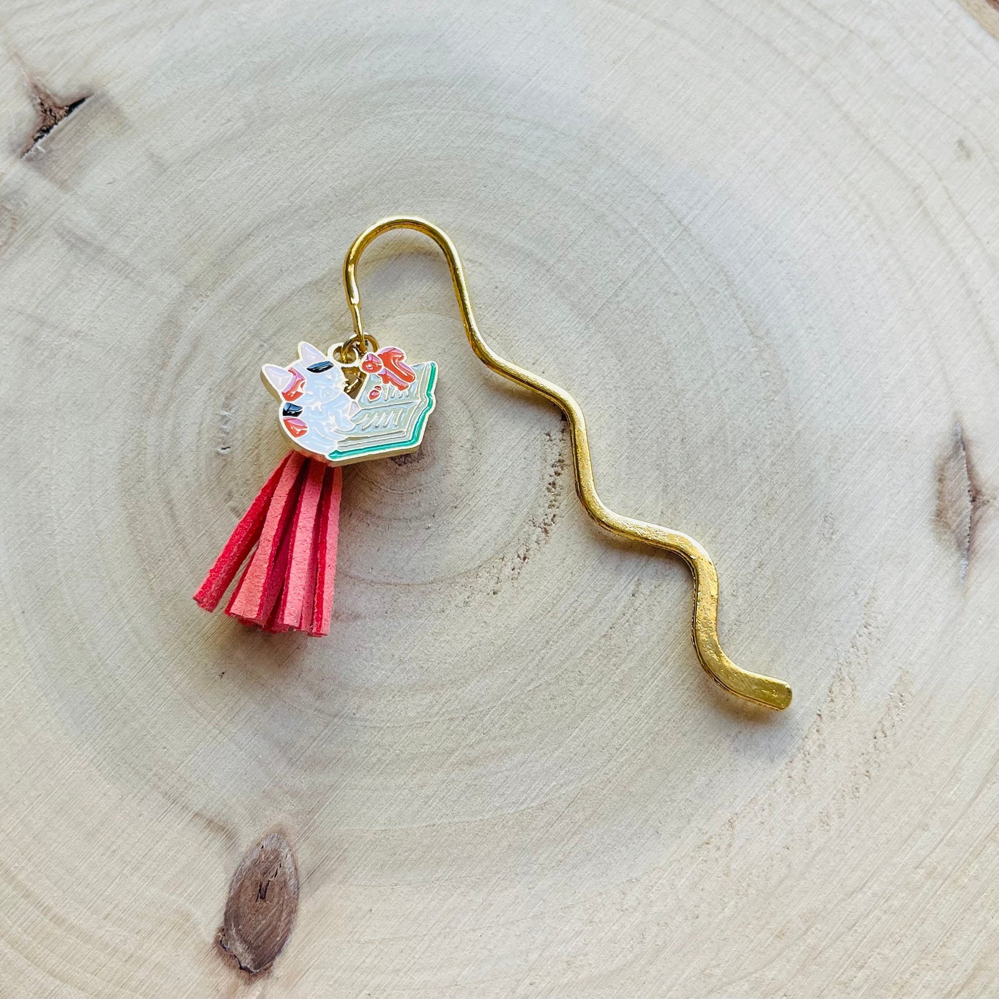 Cat Bookmark, Charm Bookmark, Bookmark for Women, Cute Bookmark, Book Lover Gift, Teacher Gifts Back to School, Cat Gifts for Cat Lovers
