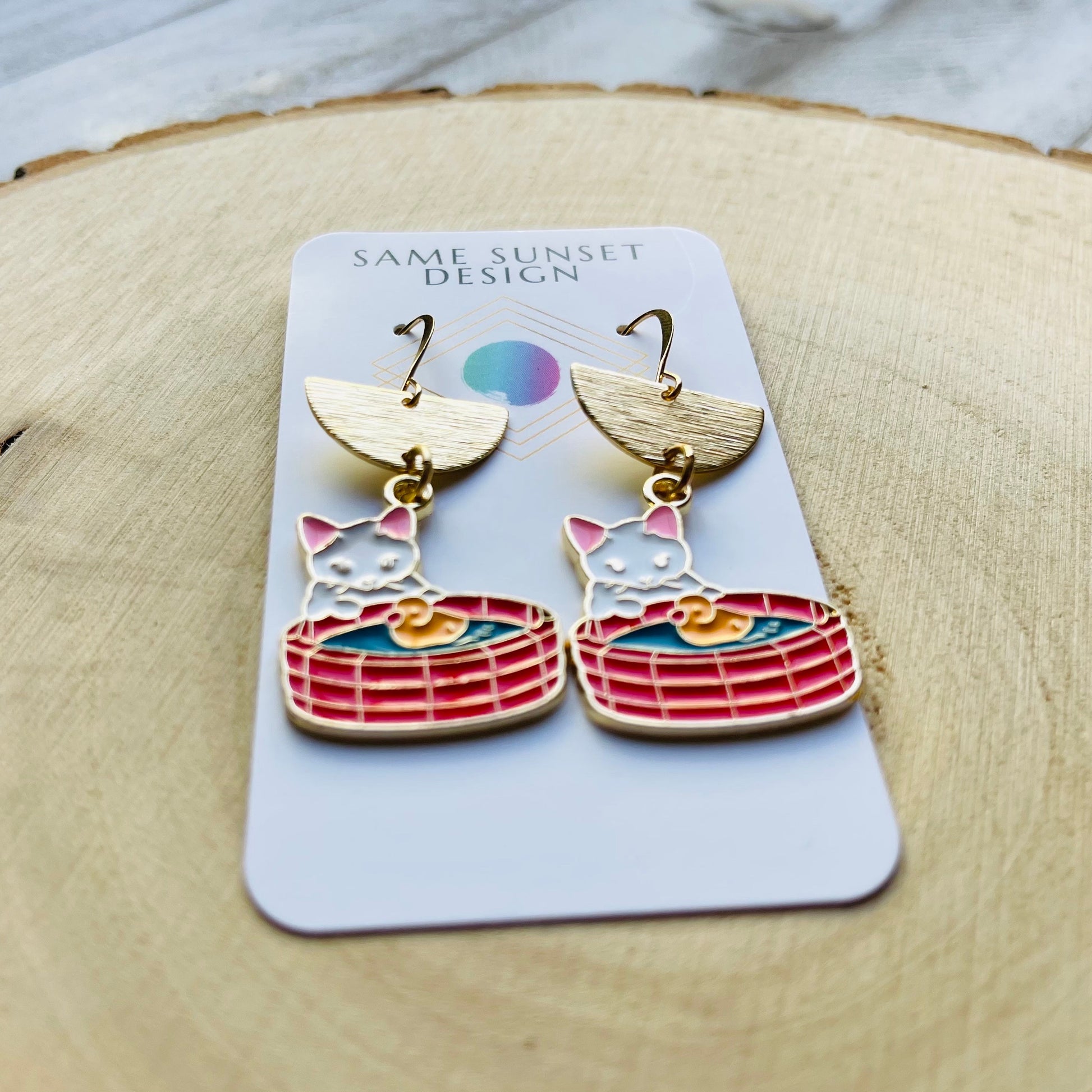 Cat Earrings, Cat Lover Jewelry, Cat Gifts for Cat Lovers, Kawaii Jewelry, Unique Gifts for Daughter, Sweet 16 Gift for Niece, Animal Gifts