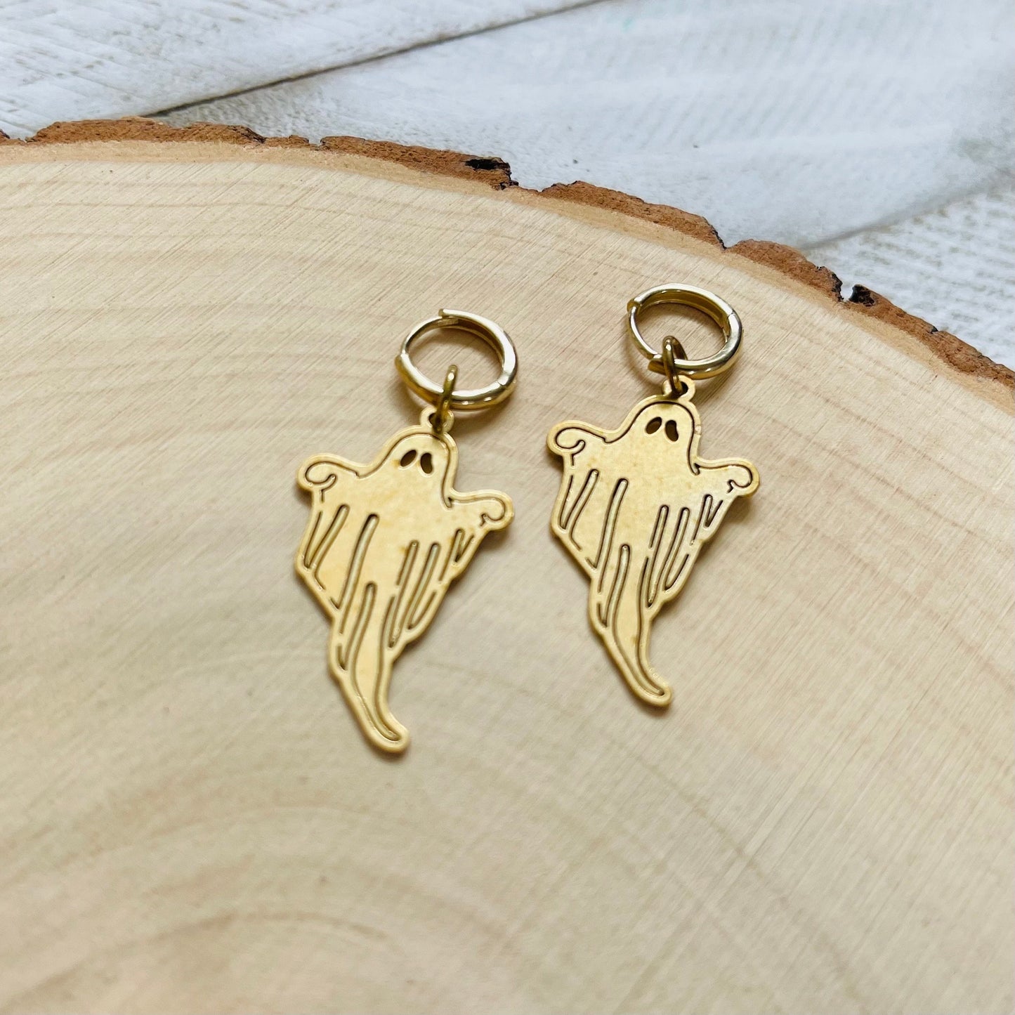 Ghost Earrings, Goth Earrings Dangle, Huggie Earrings Gold, Witchy Gifts, Unique Gifts for Teenage Girls, Halloween Gifts for Her, Goth