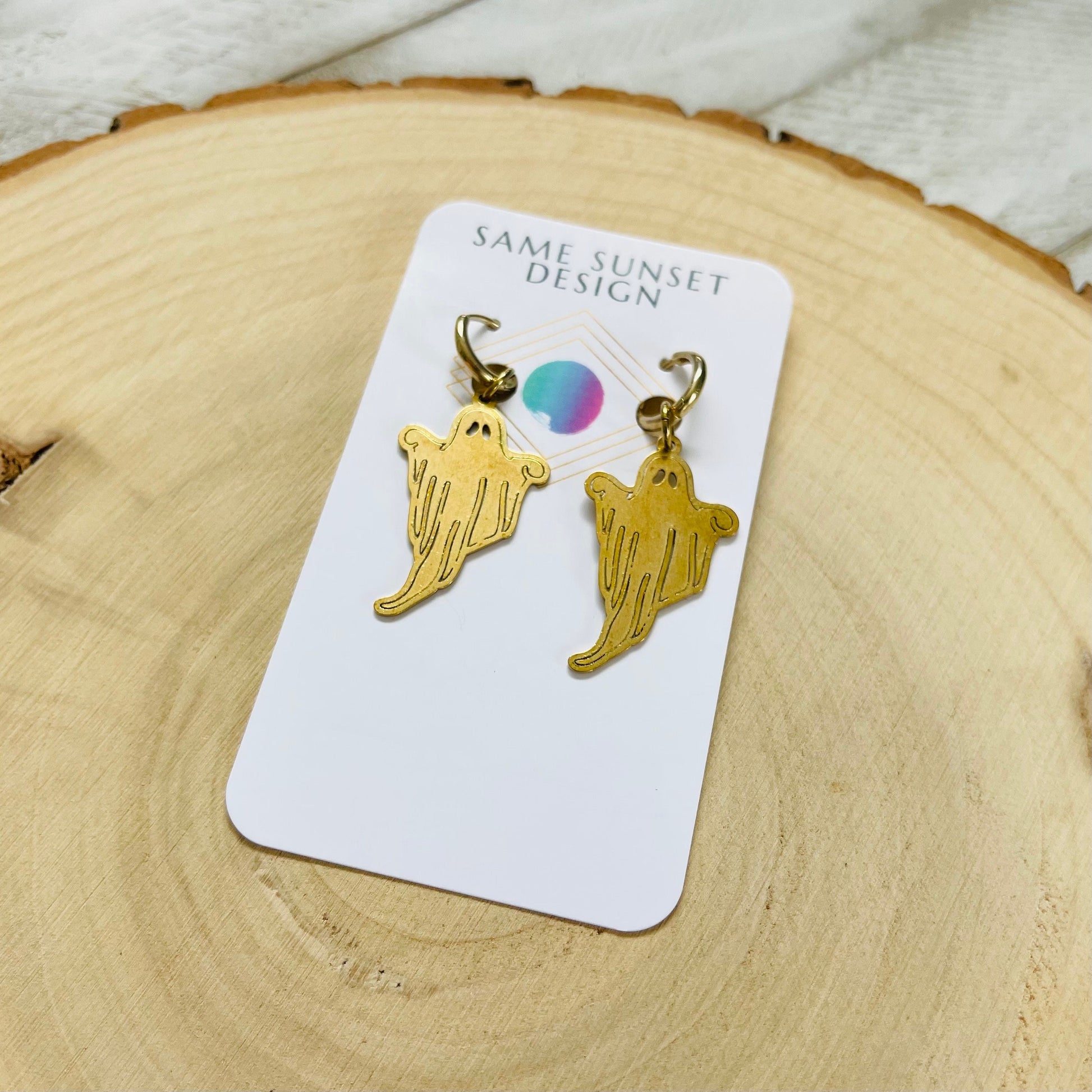 Ghost Earrings, Goth Earrings Dangle, Huggie Earrings Gold, Witchy Gifts, Unique Gifts for Teenage Girls, Halloween Gifts for Her, Goth