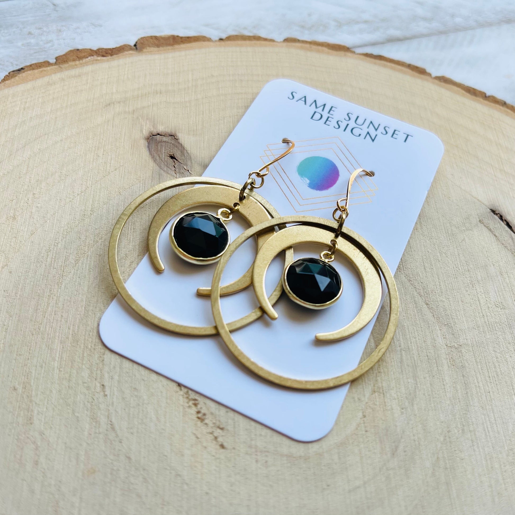 Crescent Moon Earrings Gold, Chalcedony Earrings, Celestial Jewelry Witchy Gifts for Women, Unique Gifts for Sisters, Goth Gifts, Boho Chic