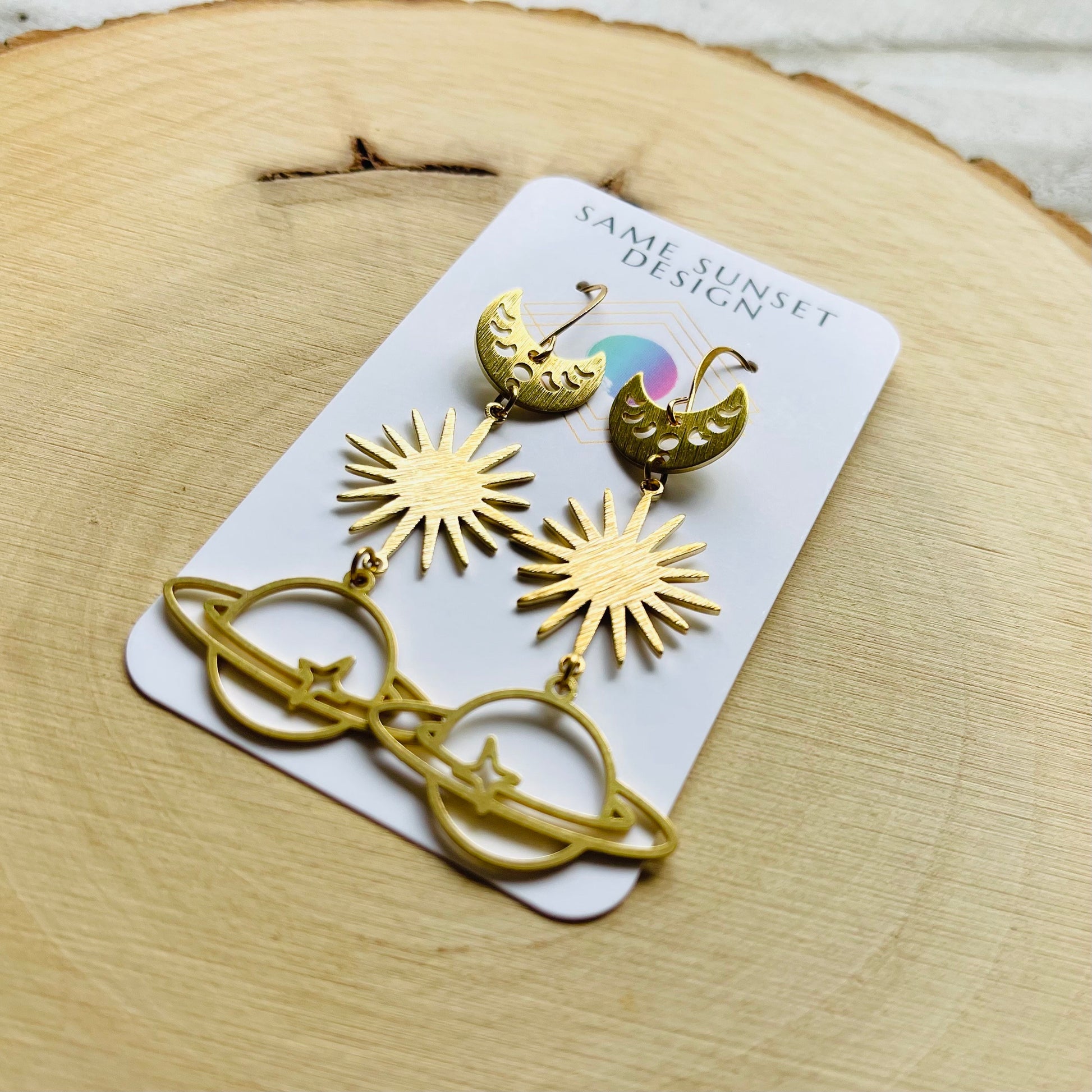 Saturn Earrings, Crescent Moon Earrings Gold, Witchy Earrings, Science Teacher Gifts, Nerdy Jewelry, Stocking Stuffers for Mom, Best Gift