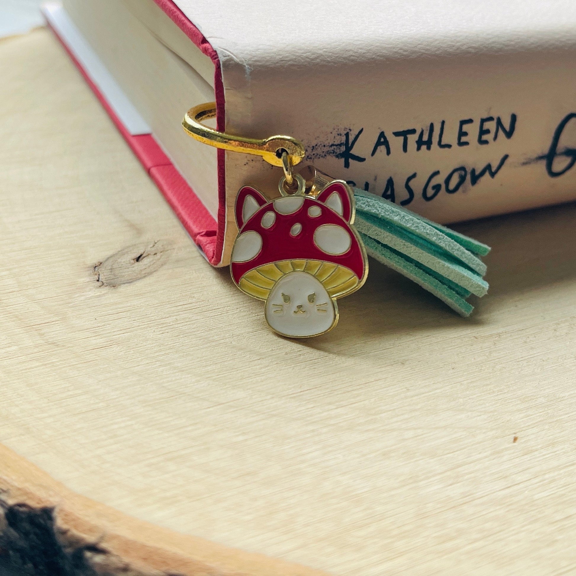 Cat Bookmark, Mushroom Bookmark, Cottagecore Bookmark, Bookmark for Women, Book Lover Gift, Galentines Day Gifts for Best Friend, Kawaii