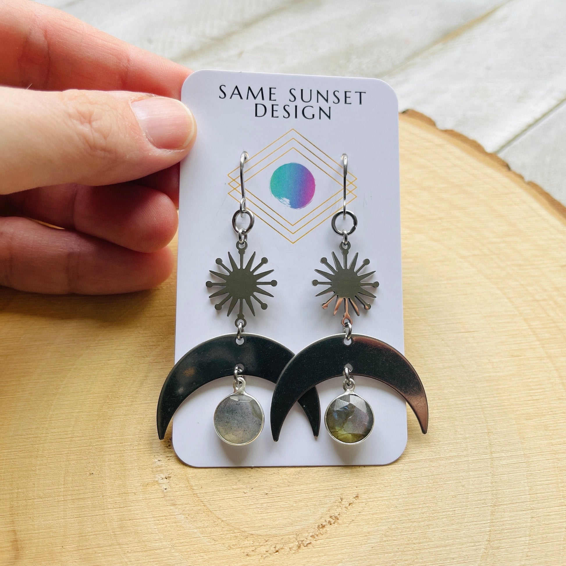 Crescent Moon Earrings Silver, Labradorite Earrings, Witchy Earrings, Trendy Jewelry 2024, Galentines Day Gifts, Goth Birthday Gift, Boho