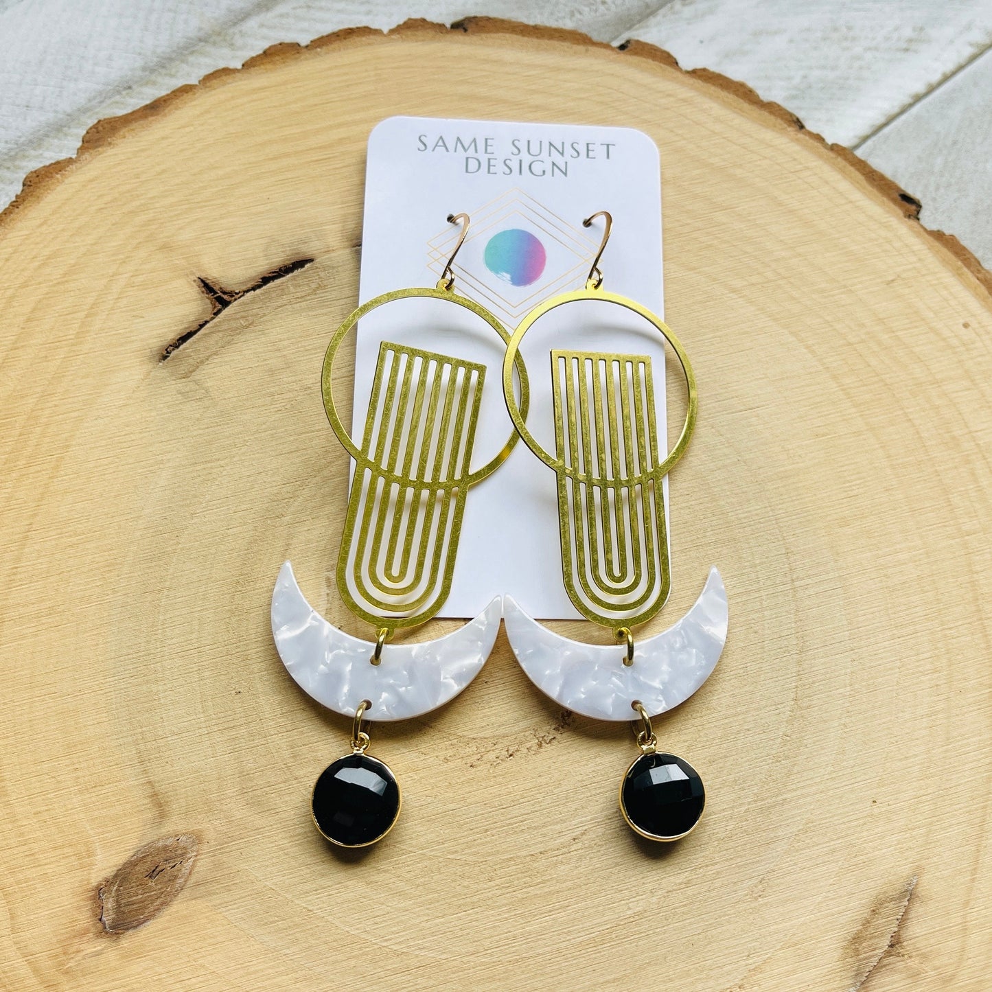 Chalcedony Earrings, Crescent Moon Earrings, Western Earrings Gold, Witchy Earrings, Boho Earrings for Bride, Birthday Gift for Girlfriend