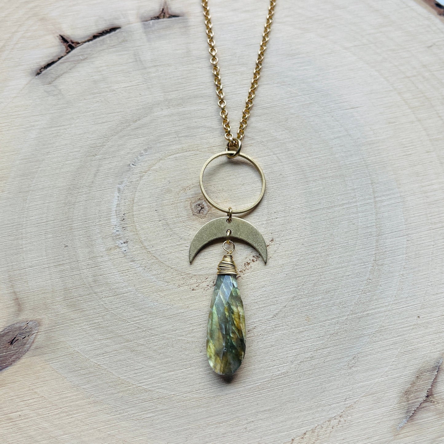 Labradorite Necklace, Witchy Gifts for Women, Trendy Jewelry 2024, Unique Graduation Gifts, Boho Necklace, Unique Gifts for Women, Wedding
