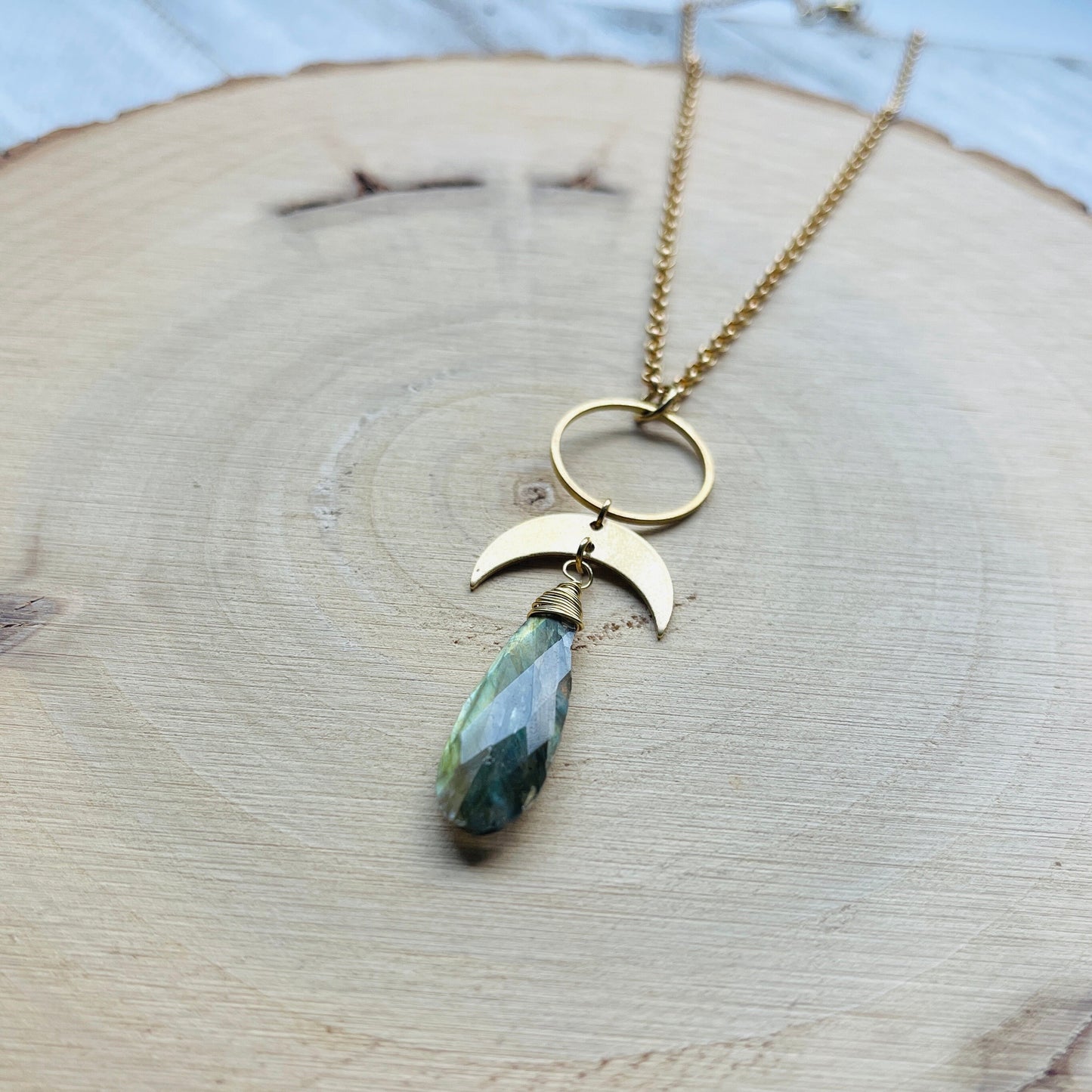Labradorite Necklace, Witchy Gifts for Women, Trendy Jewelry 2024, Unique Graduation Gifts, Boho Necklace, Unique Gifts for Women, Wedding