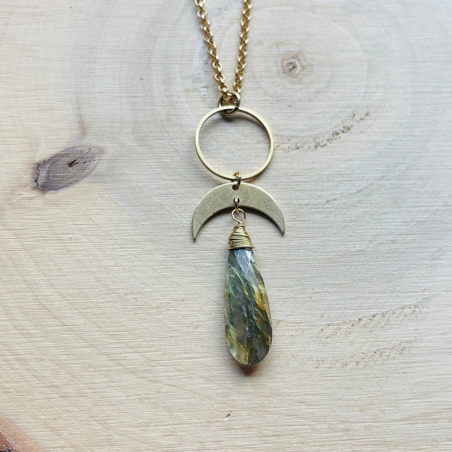 Labradorite Necklace, Witchy Gifts for Women, Trendy Jewelry 2024, Unique Graduation Gifts, Boho Necklace, Unique Gifts for Women, Wedding