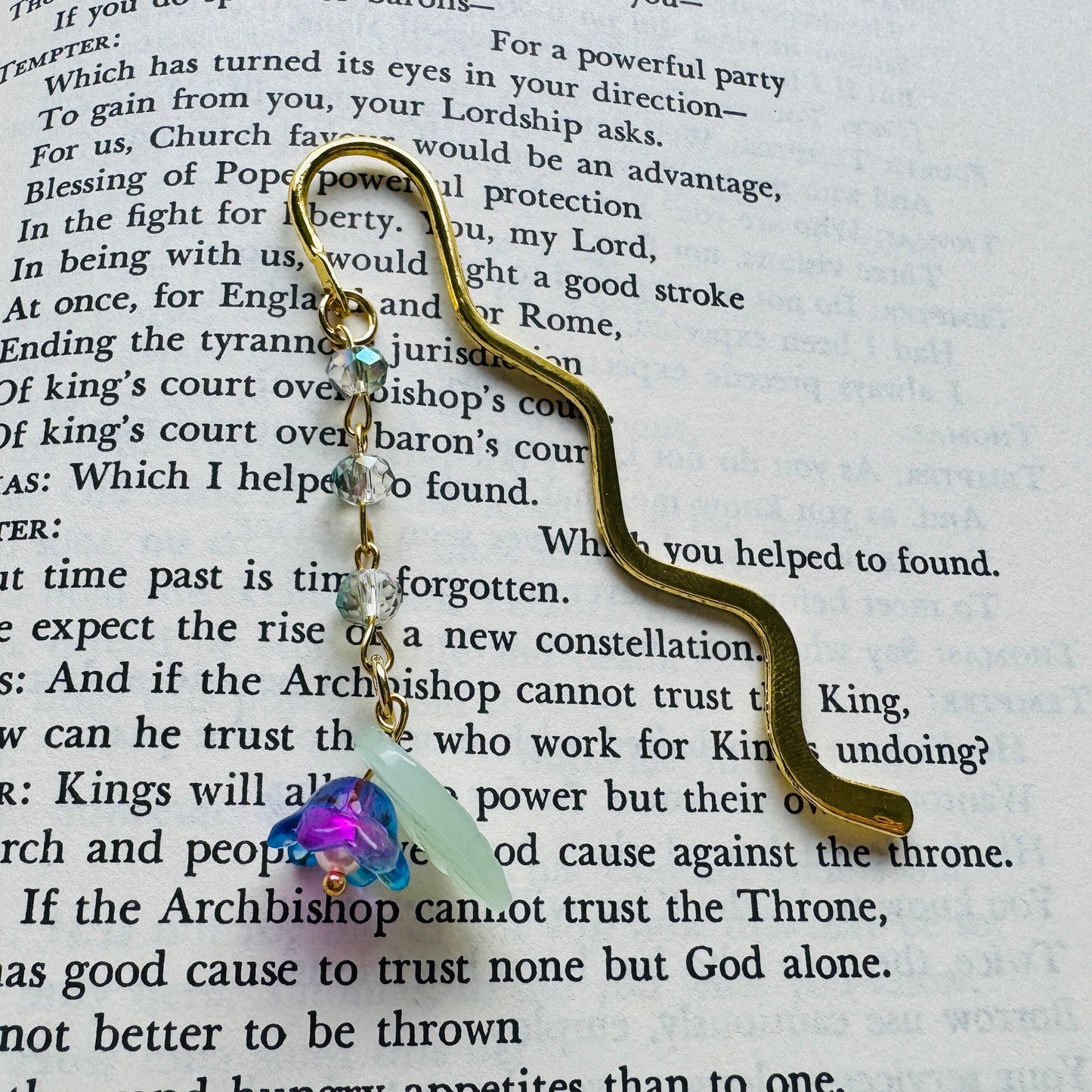 Flower Bookmark, Crystal Bookmark, Cottagecore Bookmark, Bookmark for Women, Book Lover Gift, Unique Gifts for Teachers, Sweet 16 Gift