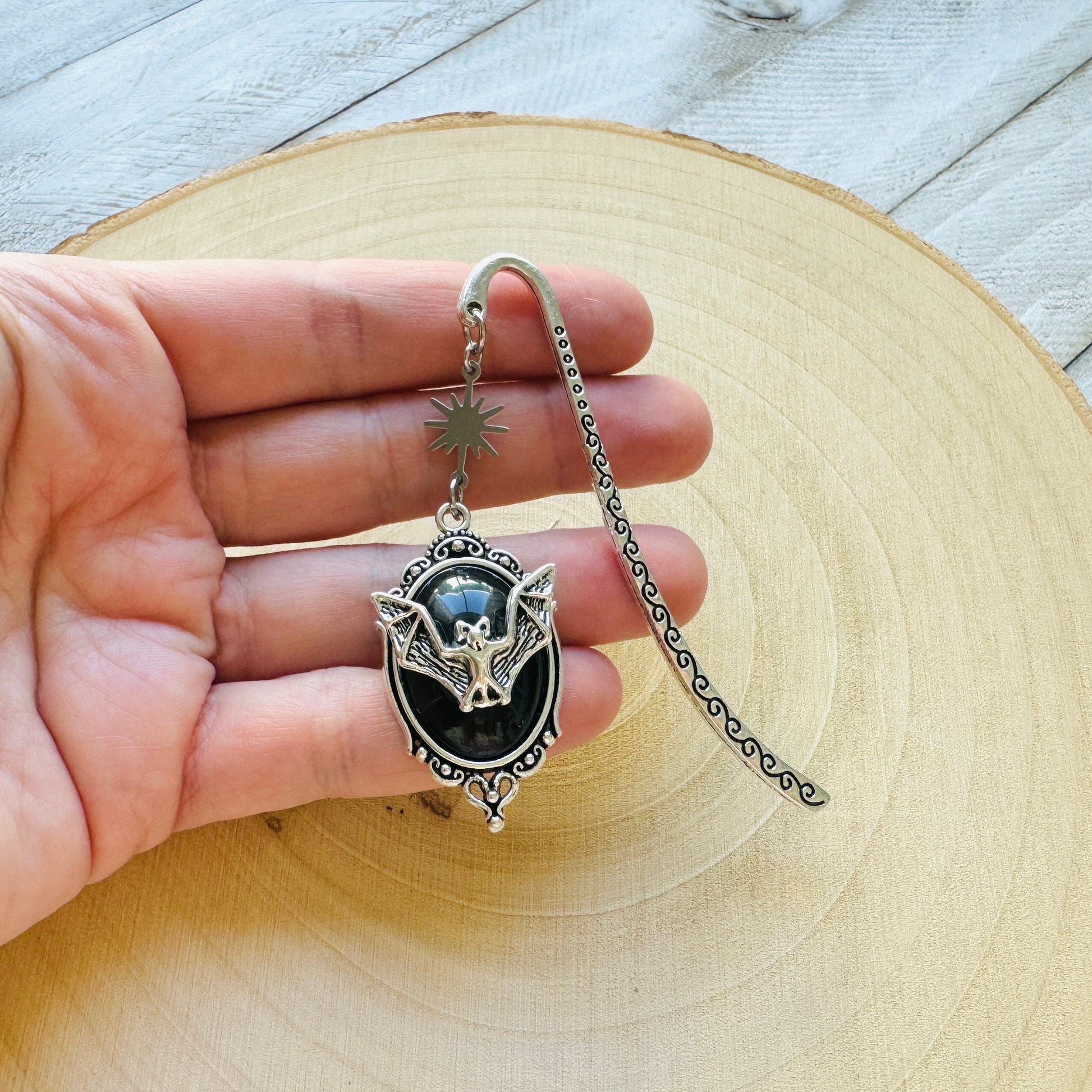Bat Bookmark, Bookmark for Women, Book Lover Gift, Teacher Bookmark, Goth Bookmark, Mothers Day Gift from Daughter, Cute Gifts for Friend