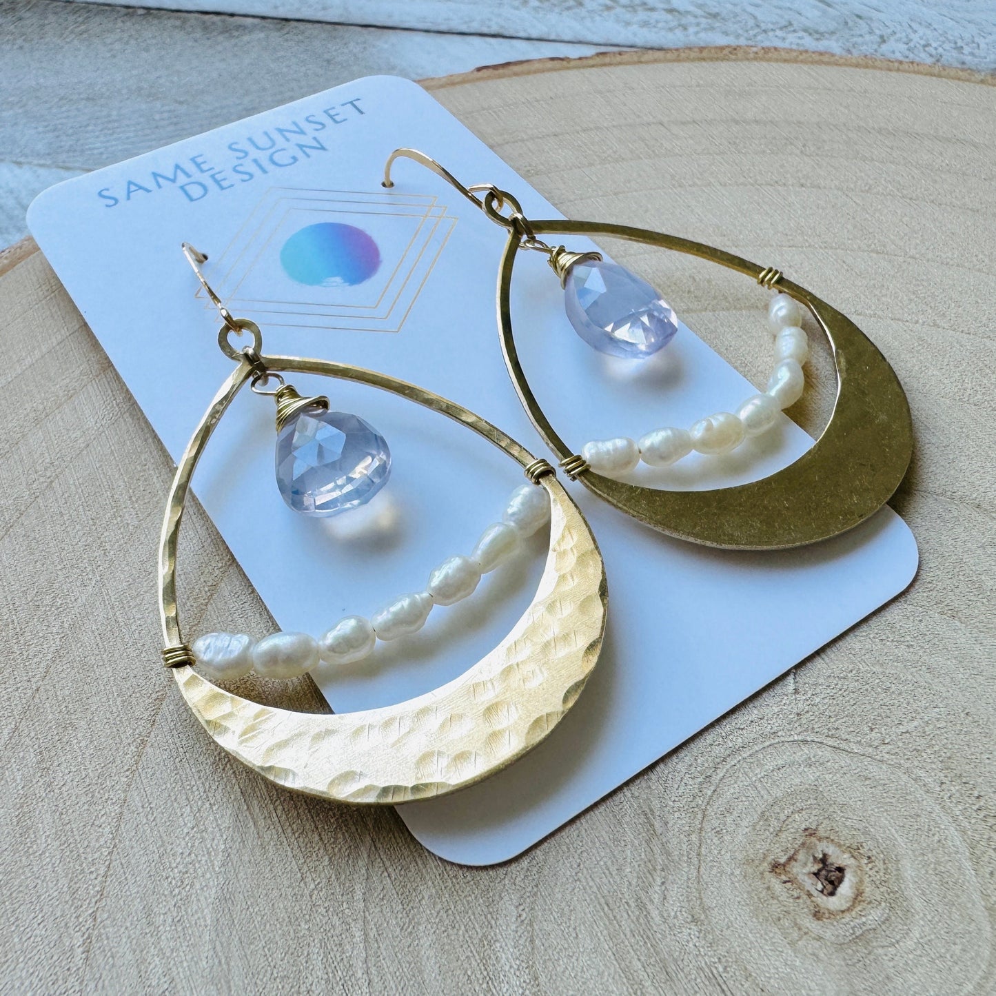 Amethyst Earrings, Pearl Earrings, Dainty Earrings, Boho Jewelry for Bride, Birthday Gift for Girlfriend, Sweet 16 Gift for Daughter, Chic