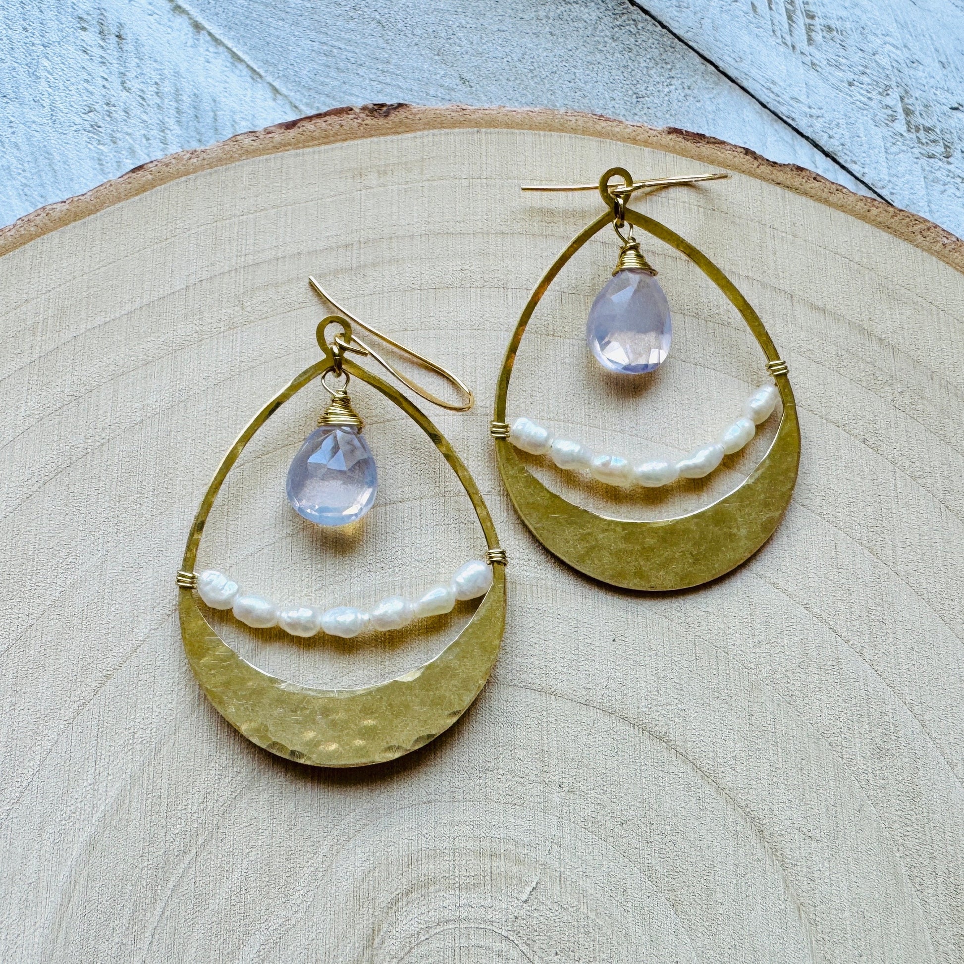 Amethyst Earrings, Pearl Earrings, Dainty Earrings, Boho Jewelry for Bride, Birthday Gift for Girlfriend, Sweet 16 Gift for Daughter, Chic