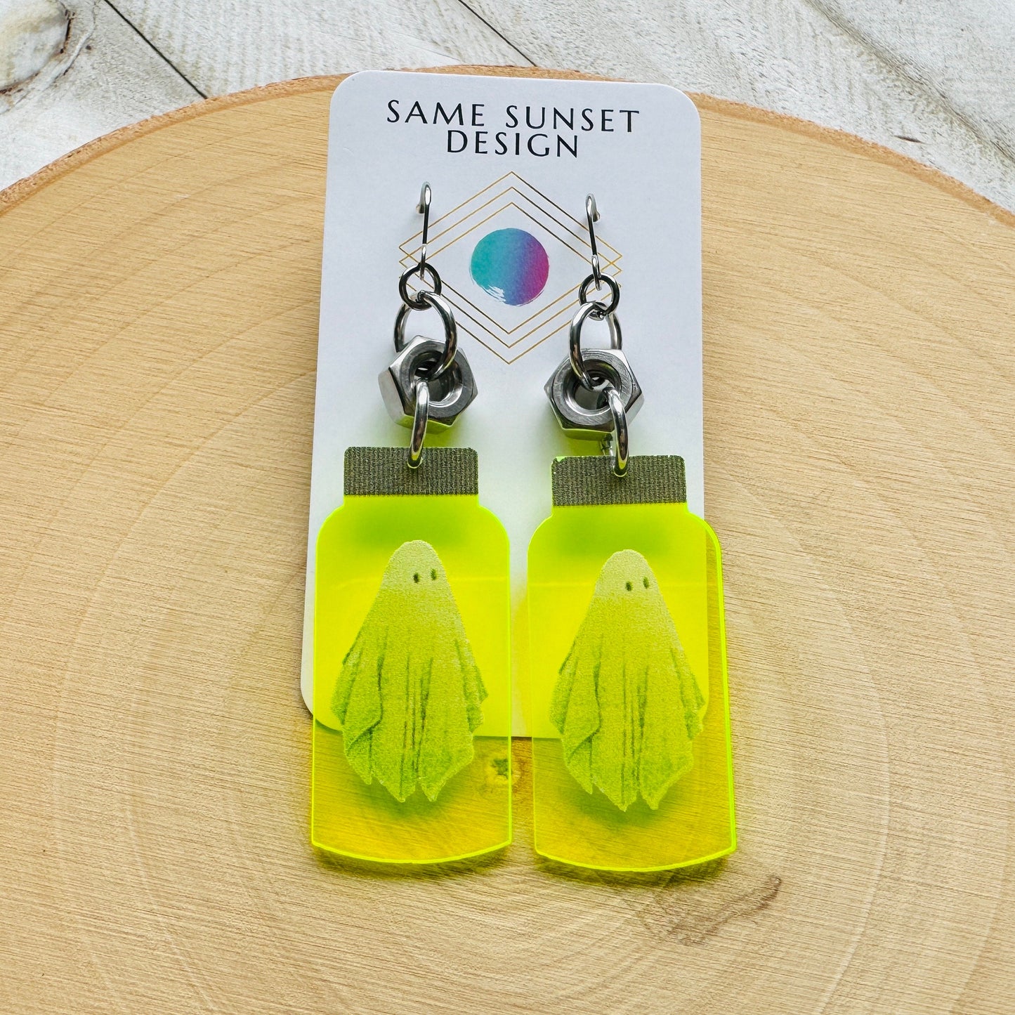 Ghost Earrings, Goth Earrings Men, Witchy Gifts, Halloween Spooky Earrings, Cute Halloween Gift for Teacher, Friend Gifts Ideas, Spooky Cute