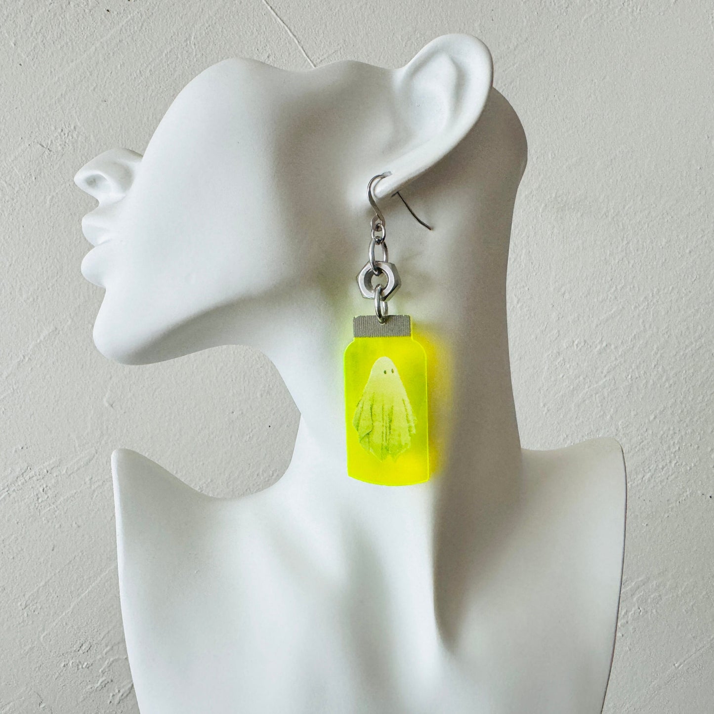 Ghost Earrings, Goth Earrings Men, Witchy Gifts, Halloween Spooky Earrings, Cute Halloween Gift for Teacher, Friend Gifts Ideas, Spooky Cute