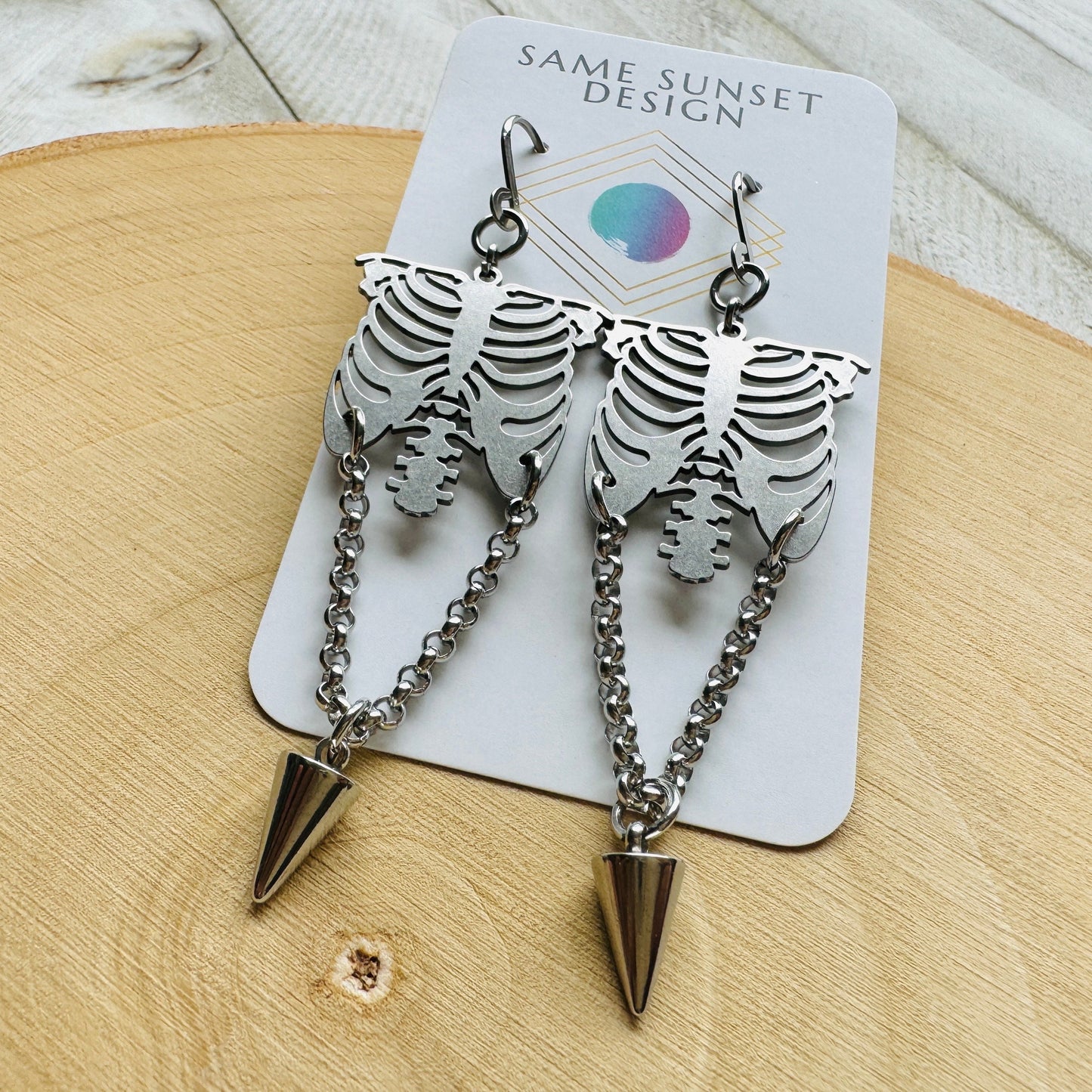 Ribcage Earrings, Skeleton Earrings, Punk Earrings Dangle, Halloween Spooky Earrings, Cute Halloween Gift for Teacher, Friend Gifts Ideas