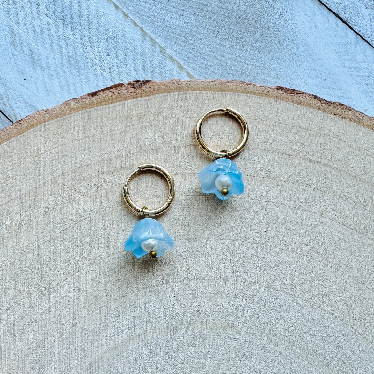 Flower Earrings, Pearl Earrings, Huggie Hoops, Wanderlust Jewelry, Dainty Earrings, Fairycore Earrings, Halloween Gift for Women, Boho Chic