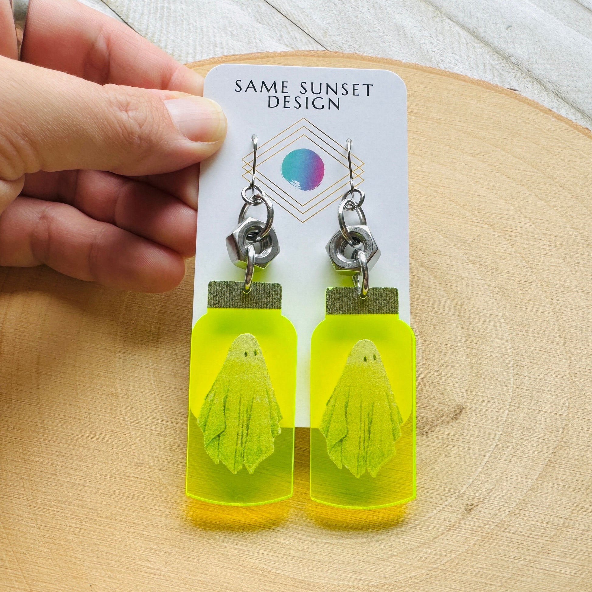 Ghost Earrings, Goth Earrings Men, Witchy Gifts, Halloween Spooky Earrings, Cute Halloween Gift for Teacher, Friend Gifts Ideas, Spooky Cute
