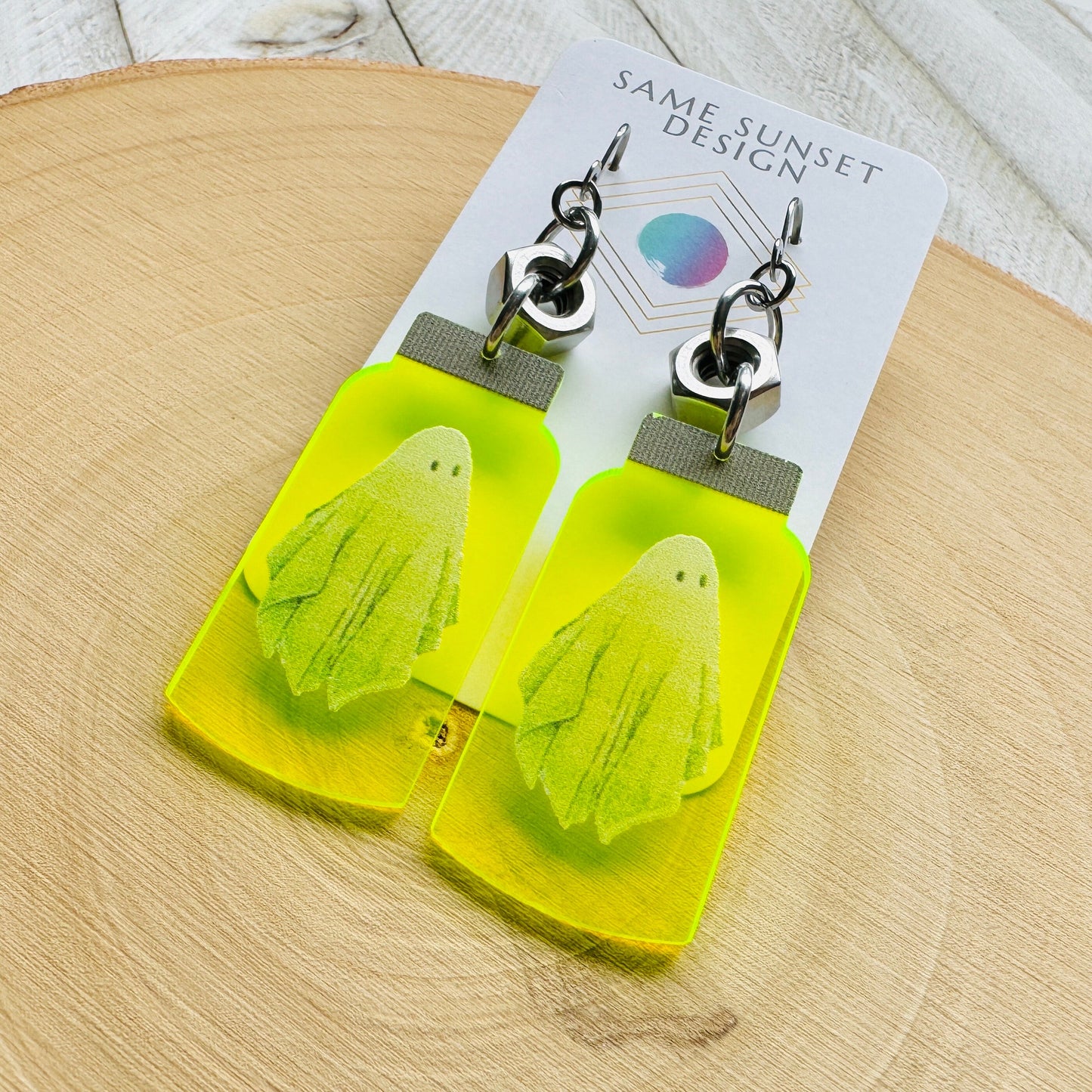 Ghost Earrings, Goth Earrings Men, Witchy Gifts, Halloween Spooky Earrings, Cute Halloween Gift for Teacher, Friend Gifts Ideas, Spooky Cute