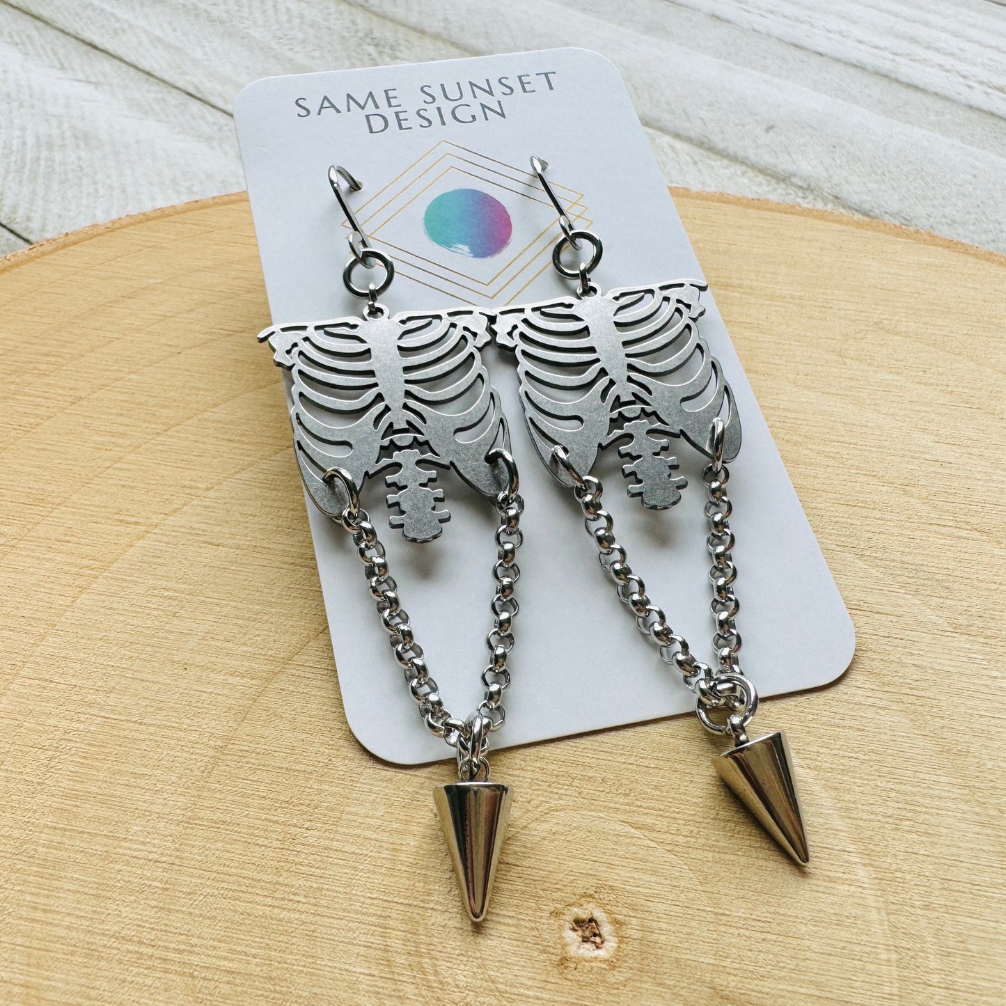 Ribcage Earrings, Skeleton Earrings, Punk Earrings Dangle, Halloween Spooky Earrings, Cute Halloween Gift for Teacher, Friend Gifts Ideas
