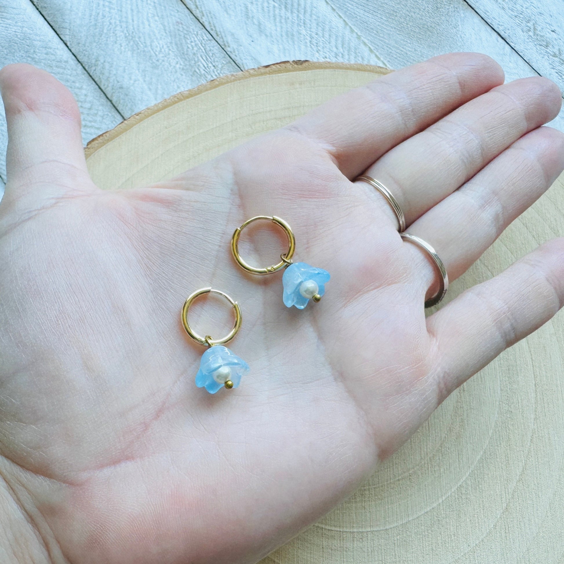 Flower Earrings, Pearl Earrings, Huggie Hoops, Wanderlust Jewelry, Dainty Earrings, Fairycore Earrings, Halloween Gift for Women, Boho Chic
