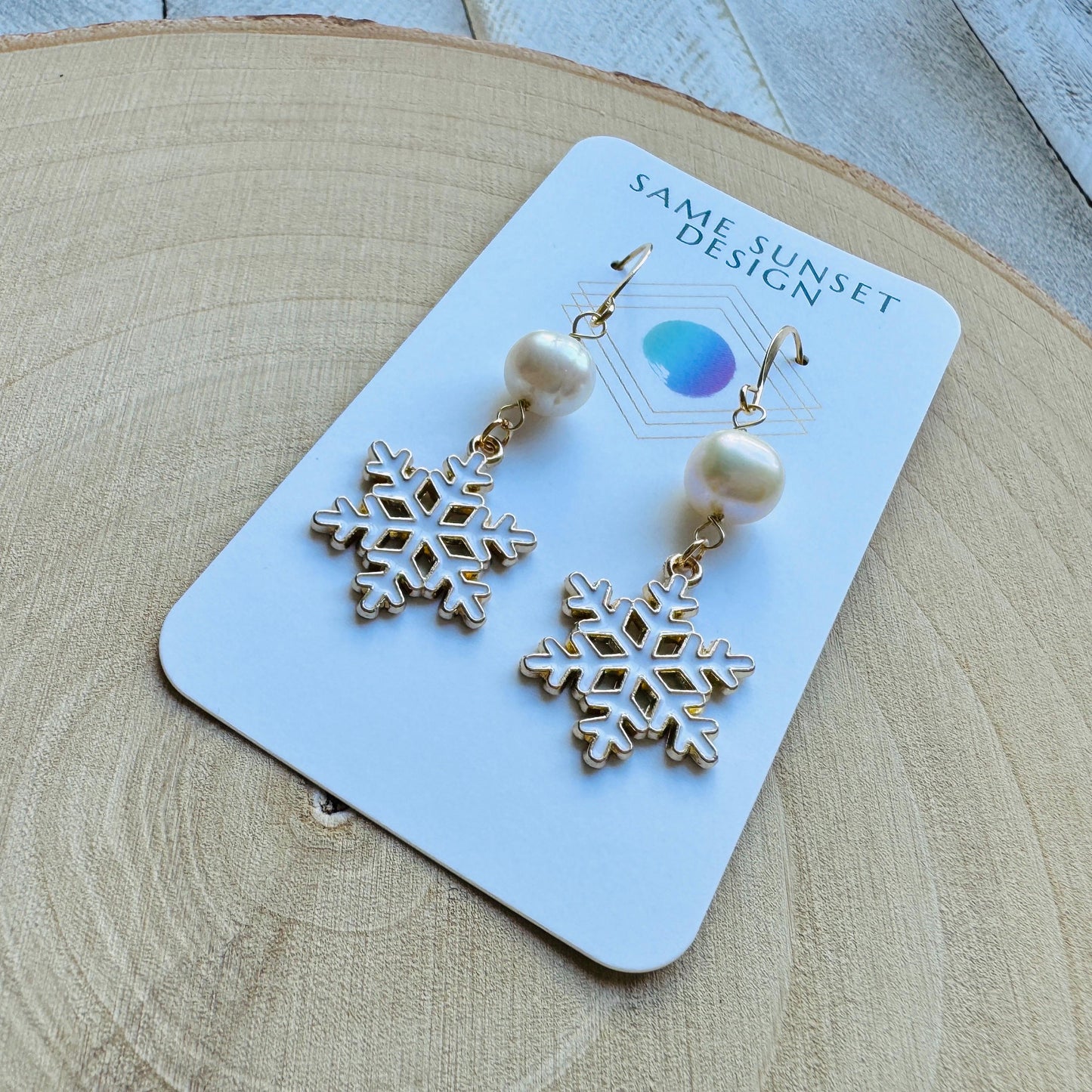 Snowflake Earrings, Pearl Earrings, Boho Earrings, Nature Lover Gift, Best Friend Birthday Gift, Stocking Stuffers for Mom, Teen Girl Gifts
