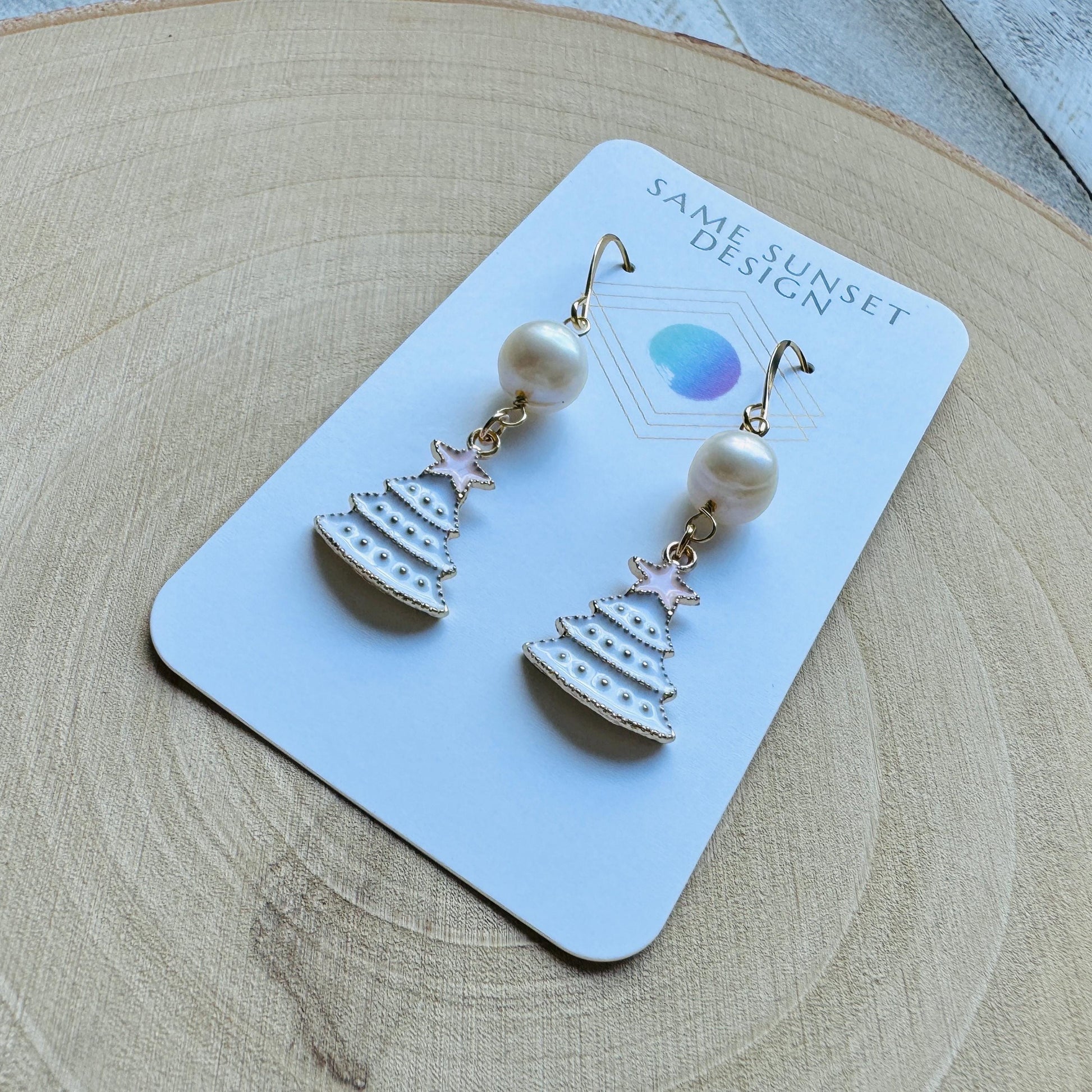 Christmas Tree Earrings, Pearl Earrings, Holiday Earrings Dangle, Stocking Stuffers for Mom, Teen Girl Gifts, BFF Christmas Gifts, Boho Chic