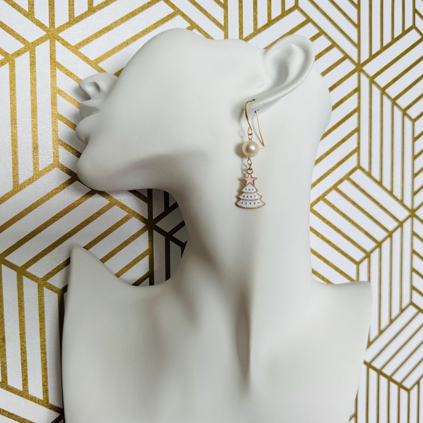 Christmas Tree Earrings, Pearl Earrings, Holiday Earrings Dangle, Stocking Stuffers for Mom, Teen Girl Gifts, BFF Christmas Gifts, Boho Chic