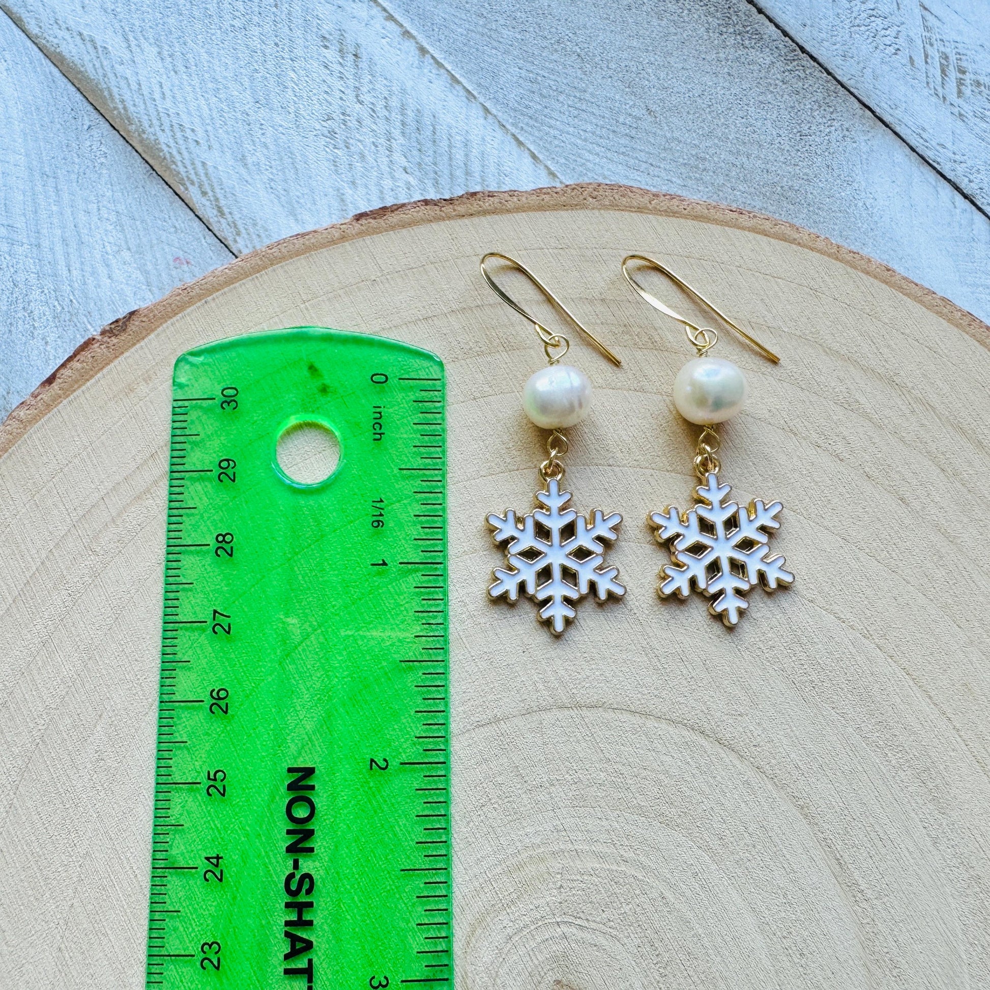 Snowflake Earrings, Pearl Earrings, Boho Earrings, Nature Lover Gift, Best Friend Birthday Gift, Stocking Stuffers for Mom, Teen Girl Gifts