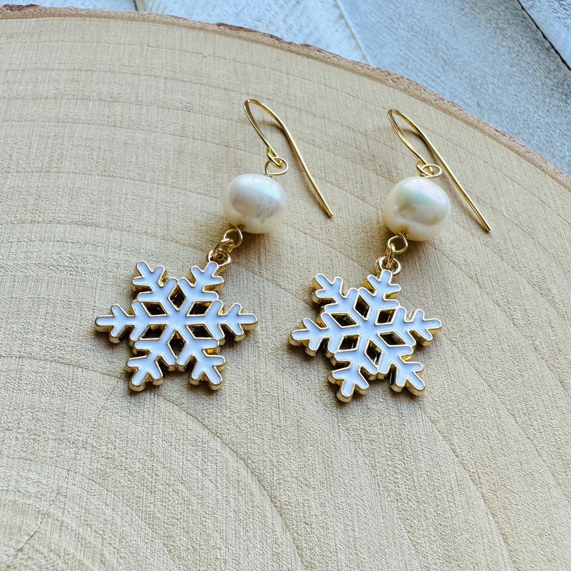 Snowflake Earrings, Pearl Earrings, Boho Earrings, Nature Lover Gift, Best Friend Birthday Gift, Stocking Stuffers for Mom, Teen Girl Gifts